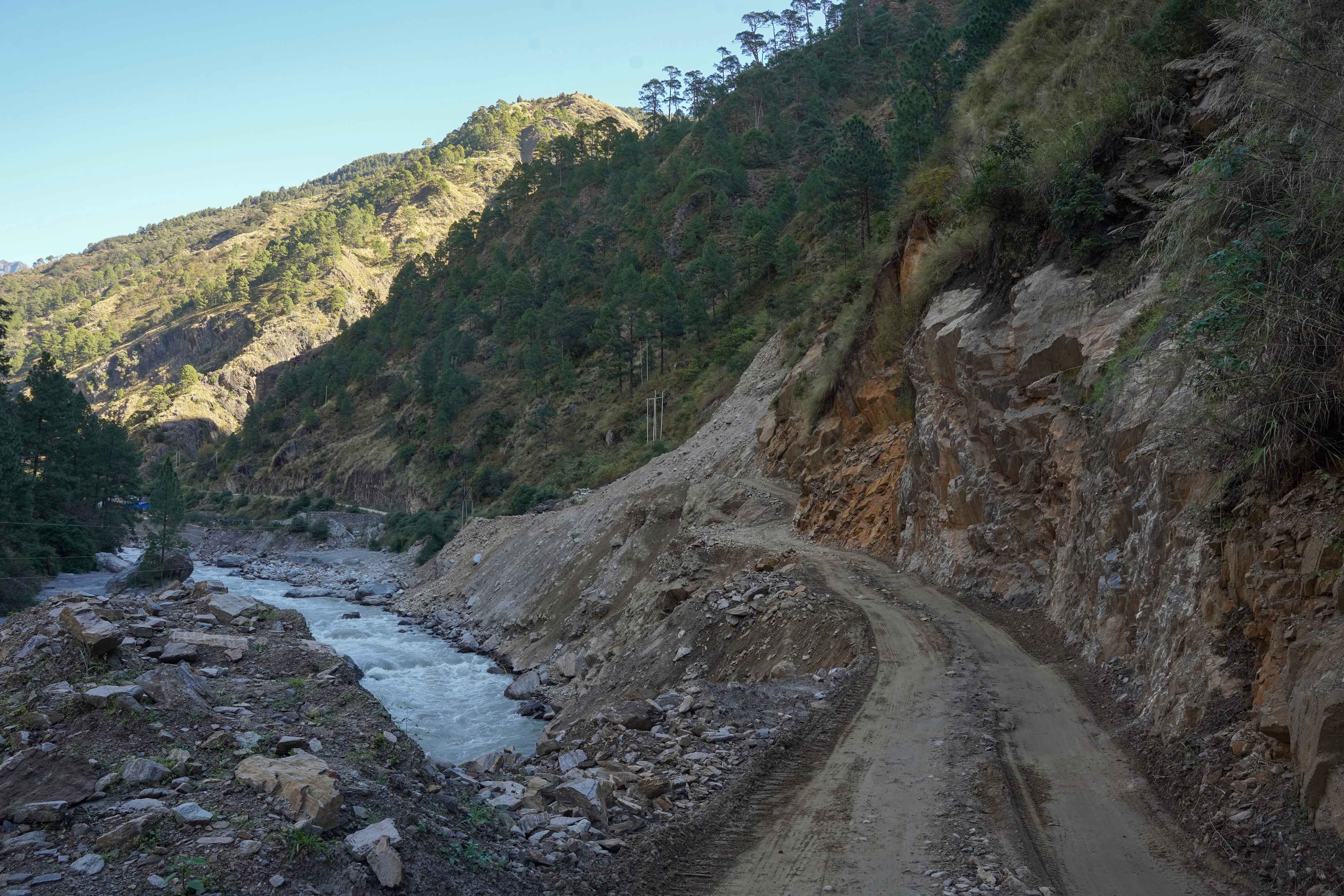 Kerung-Border_DSC07562-(1)-1763874545.jpg