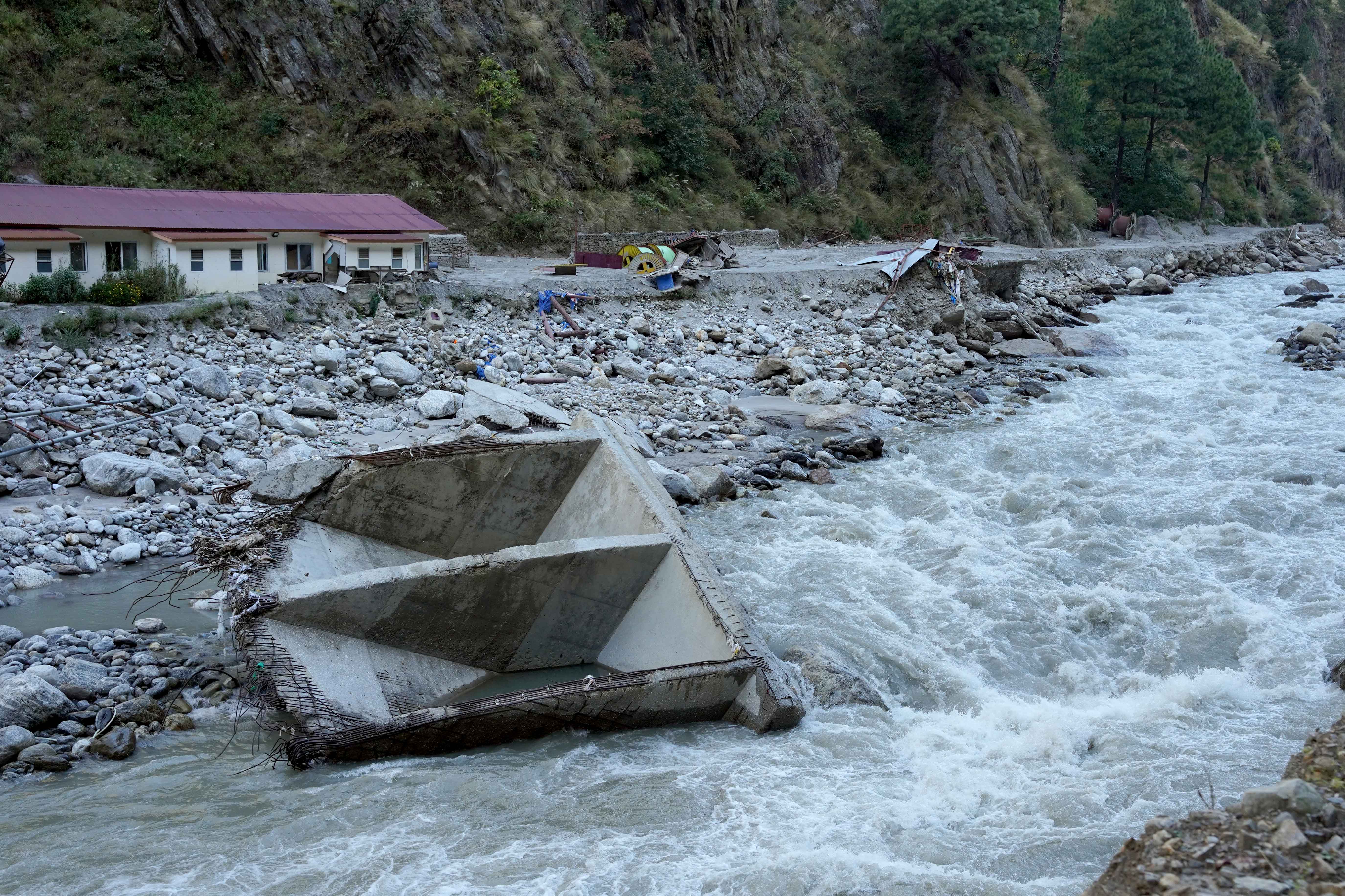Kerung-Border_DSC07618-1763874539.jpg