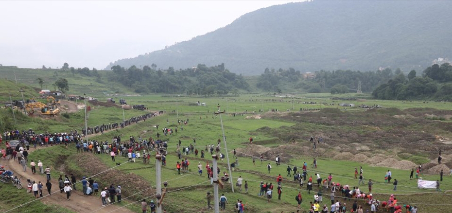 ललितपुरको खोकनामा किसान र प्रहरीबीच झडप