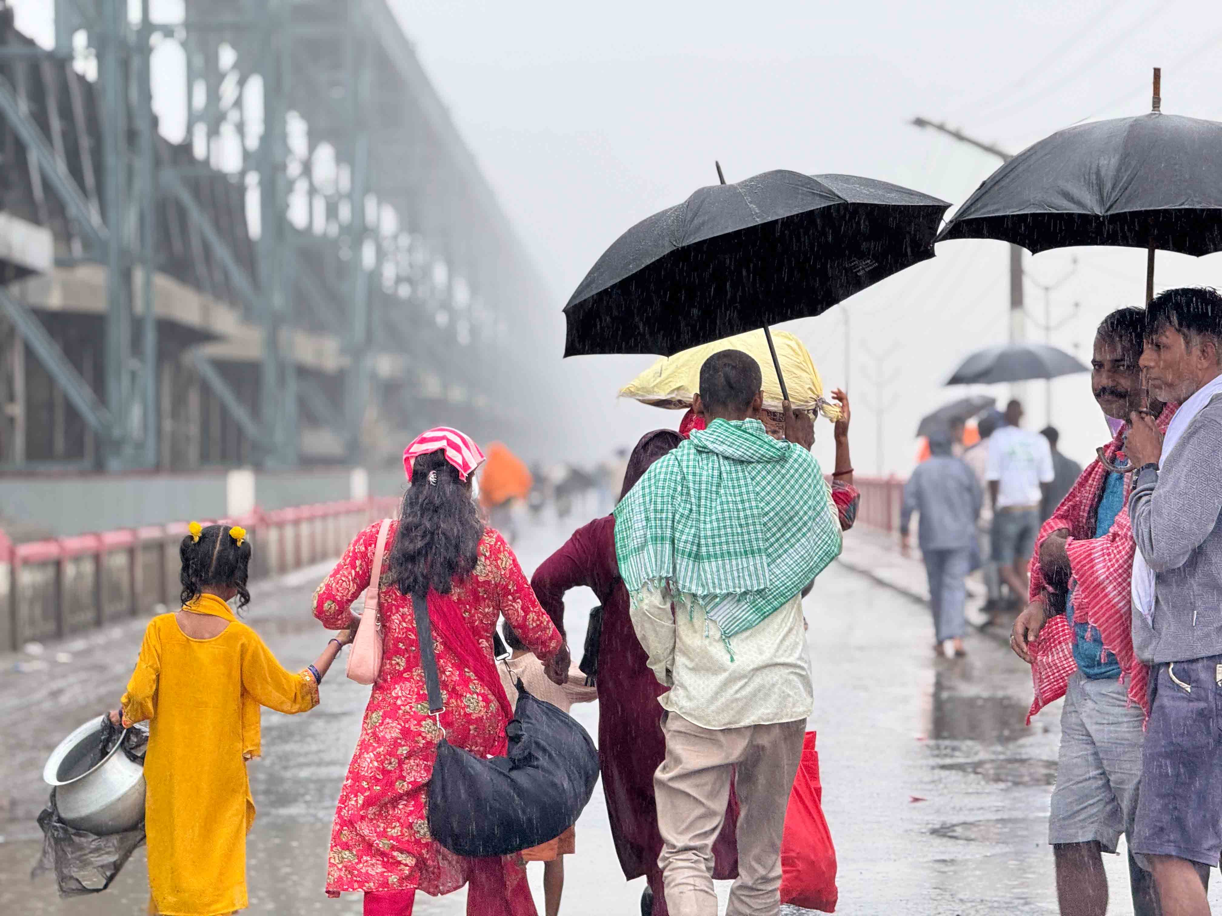 Koshi-barrage_Nepal-Photo-Library11-1759663409.jpg
