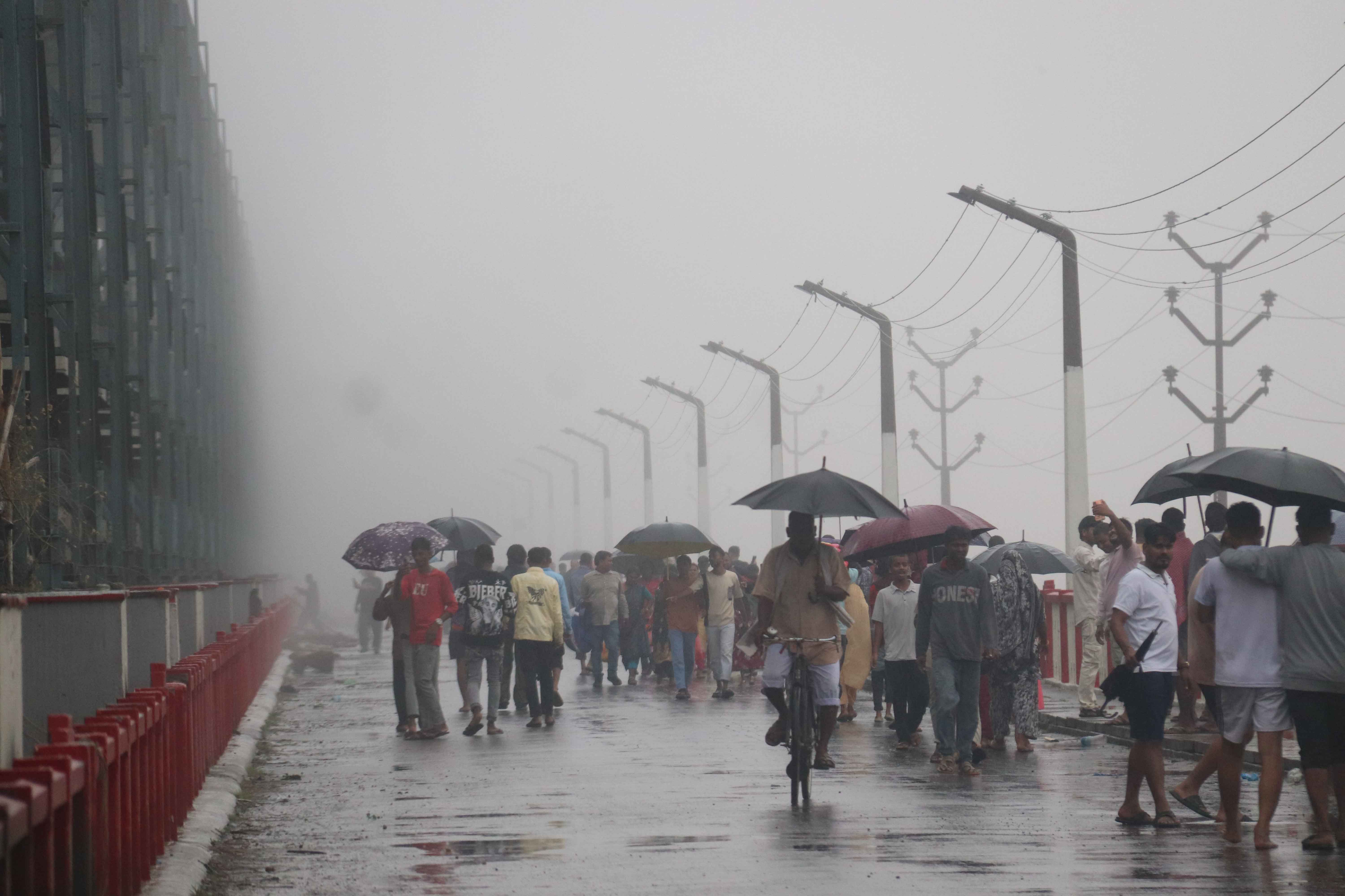 Koshi-barrage_Nepal-Photo-Library4-1759663387.jpg