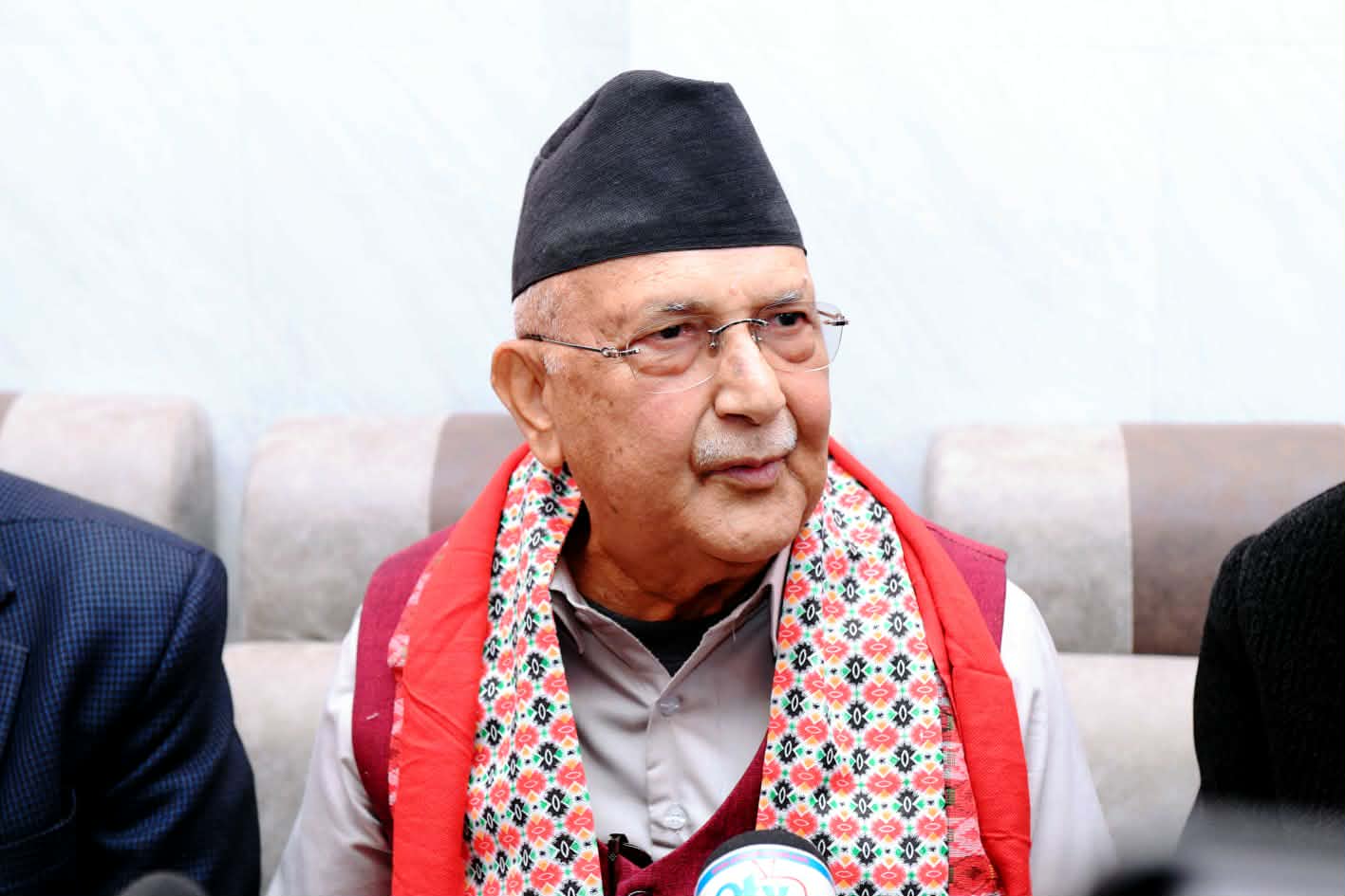 प्रजातन्त्र दिवसमा ओलीको सन्देश– क्षतविक्षत राष्ट्रका धरोहर जोगाउनु छ