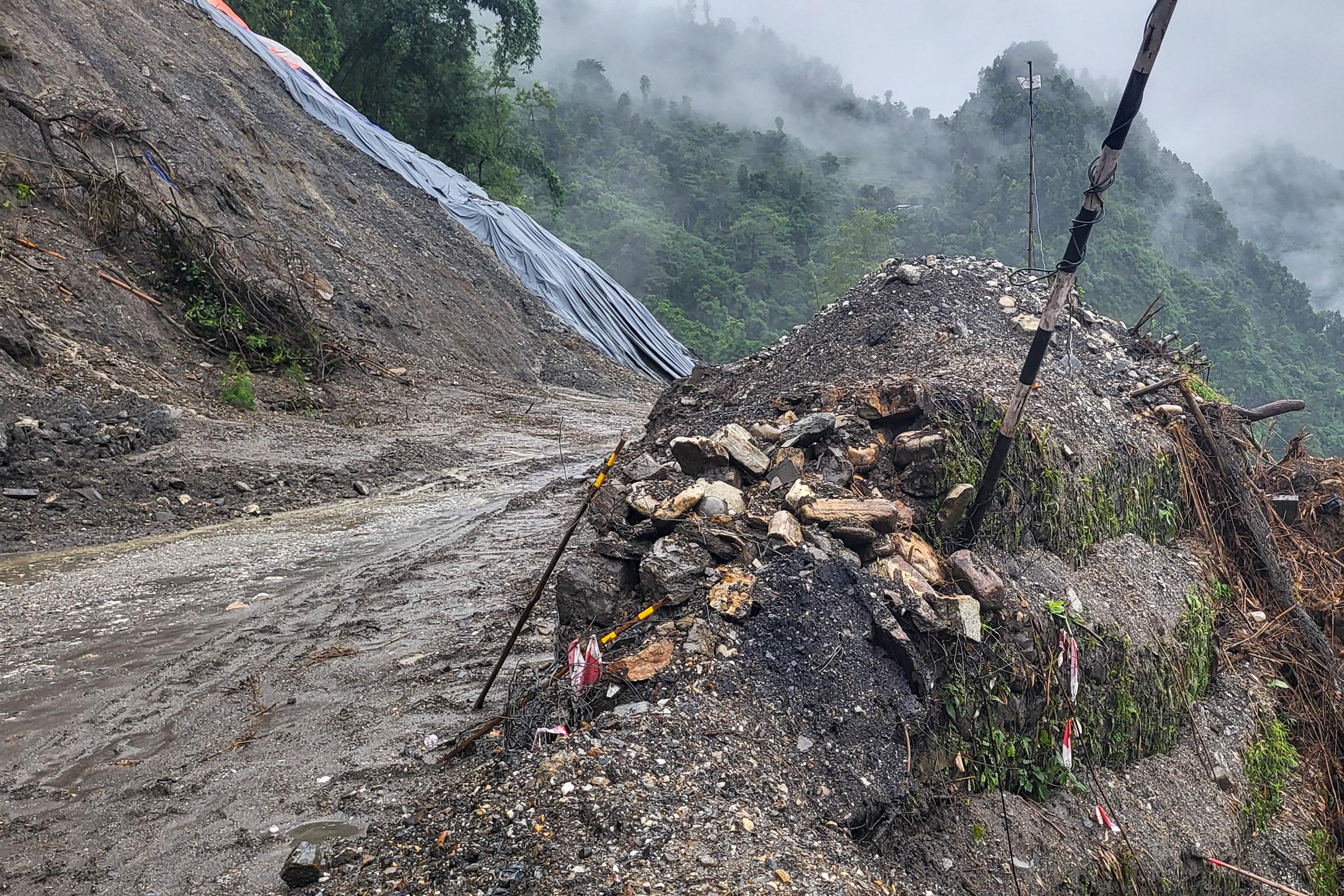 Krishnabhir-Dhading_NPL-(9)-1790341199.JPG