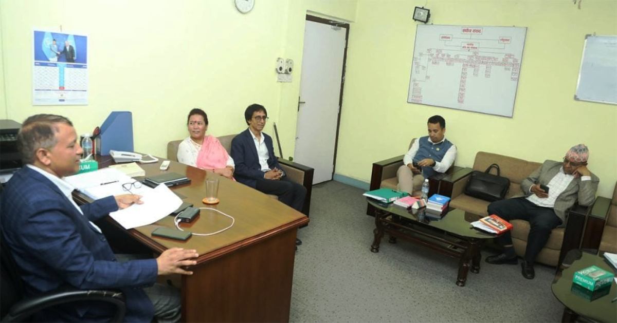 कुलिङ पिरियड छानबिन समितिको बैठक भाँडियो, विपक्षी सांसद हिँडे