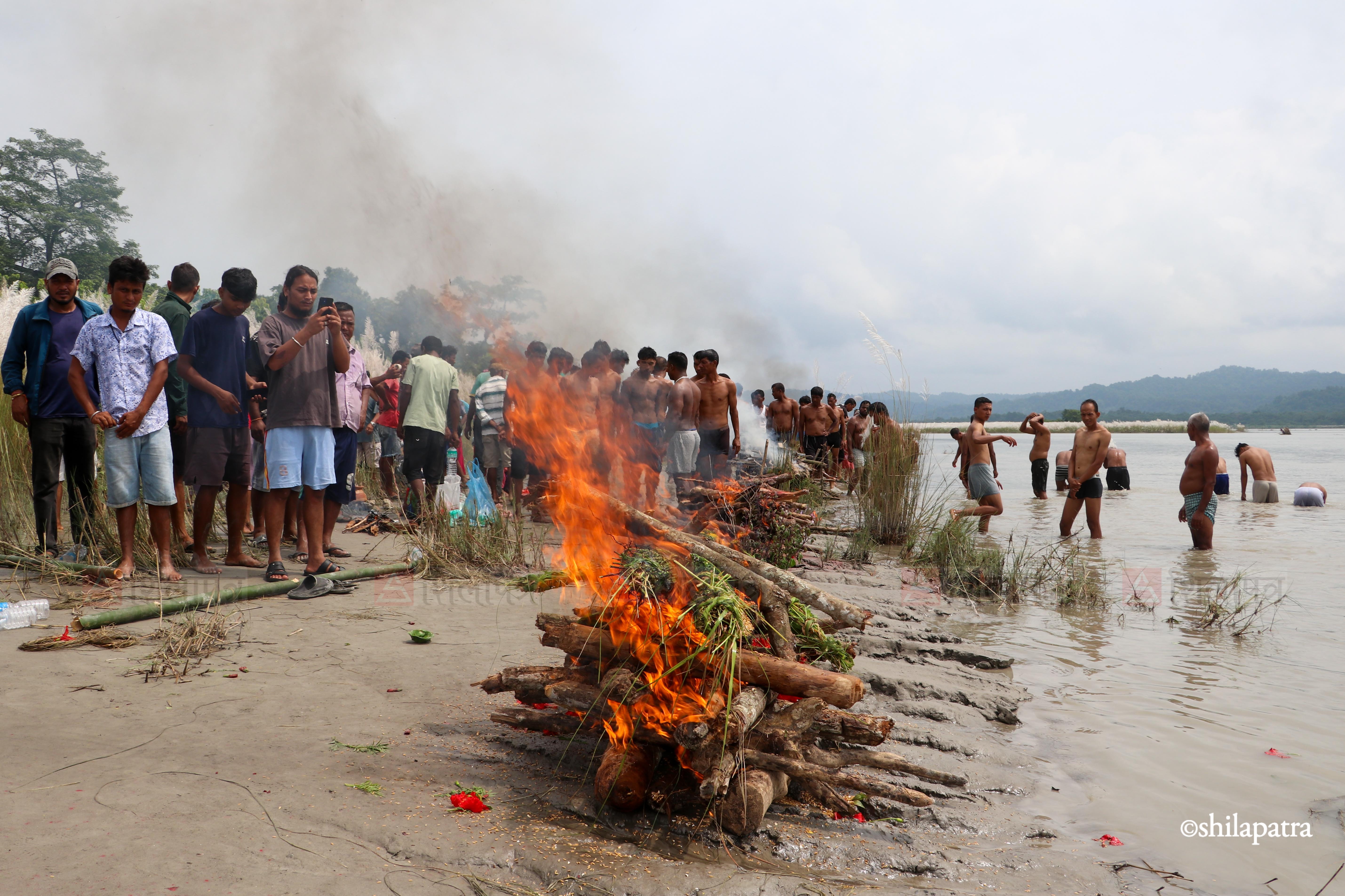 Kusha-ko-shab-Funeral_-487-1789725508.jpg