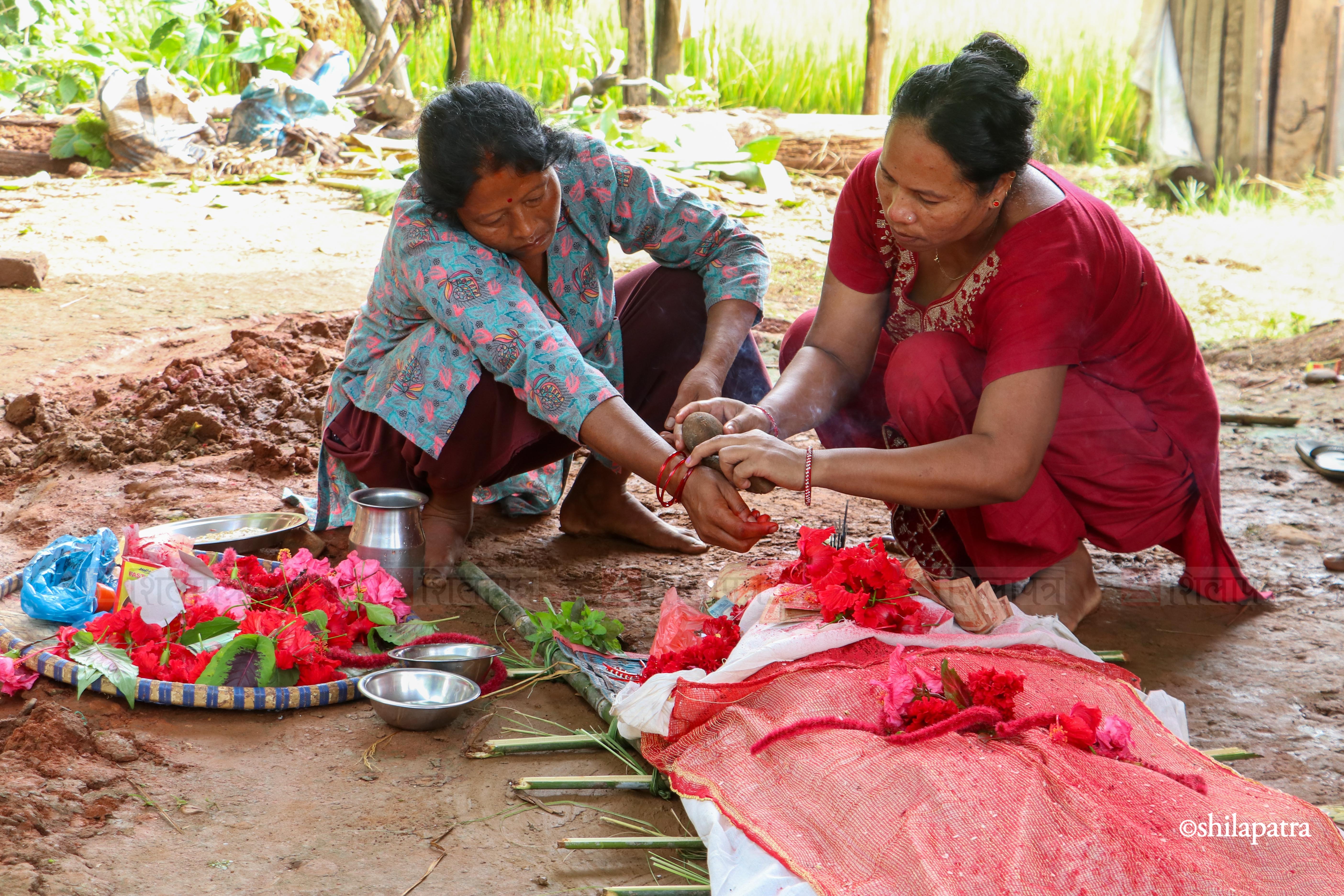 Kusha-ko-shab-Funeral_-489-1789725526.jpg