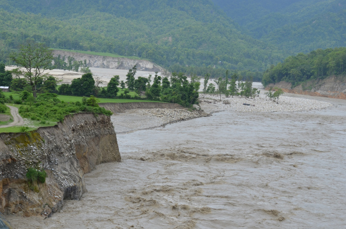 महाकालीको कटानले भित्री मधेसका बस्तीहरू जोखिममा