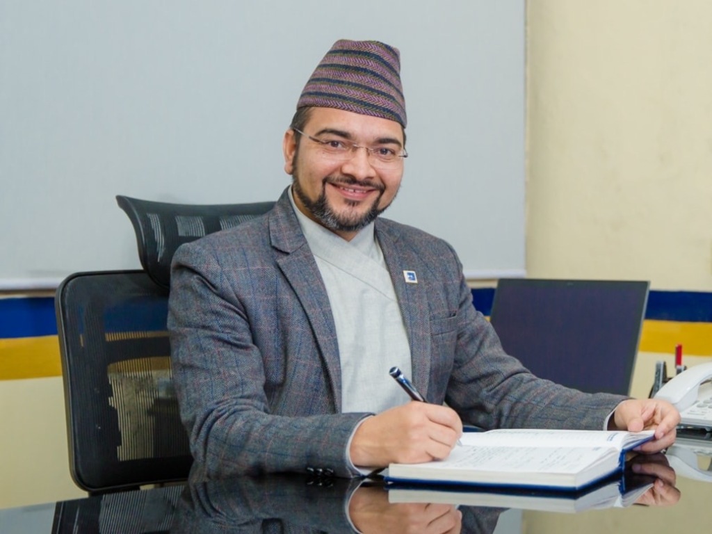 नबिल बैंकको नायब महाप्रबन्धकमा मनोज ज्ञवाली