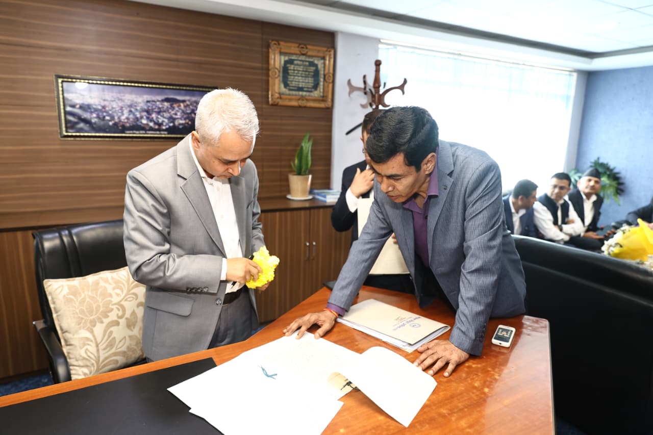 Manoj-Silwal_Nea-MD_NPL-(4)-1758623627.jpeg