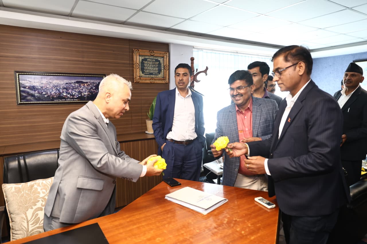 Manoj-Silwal_Nea-MD_NPL-(6)-1758623627.jpeg