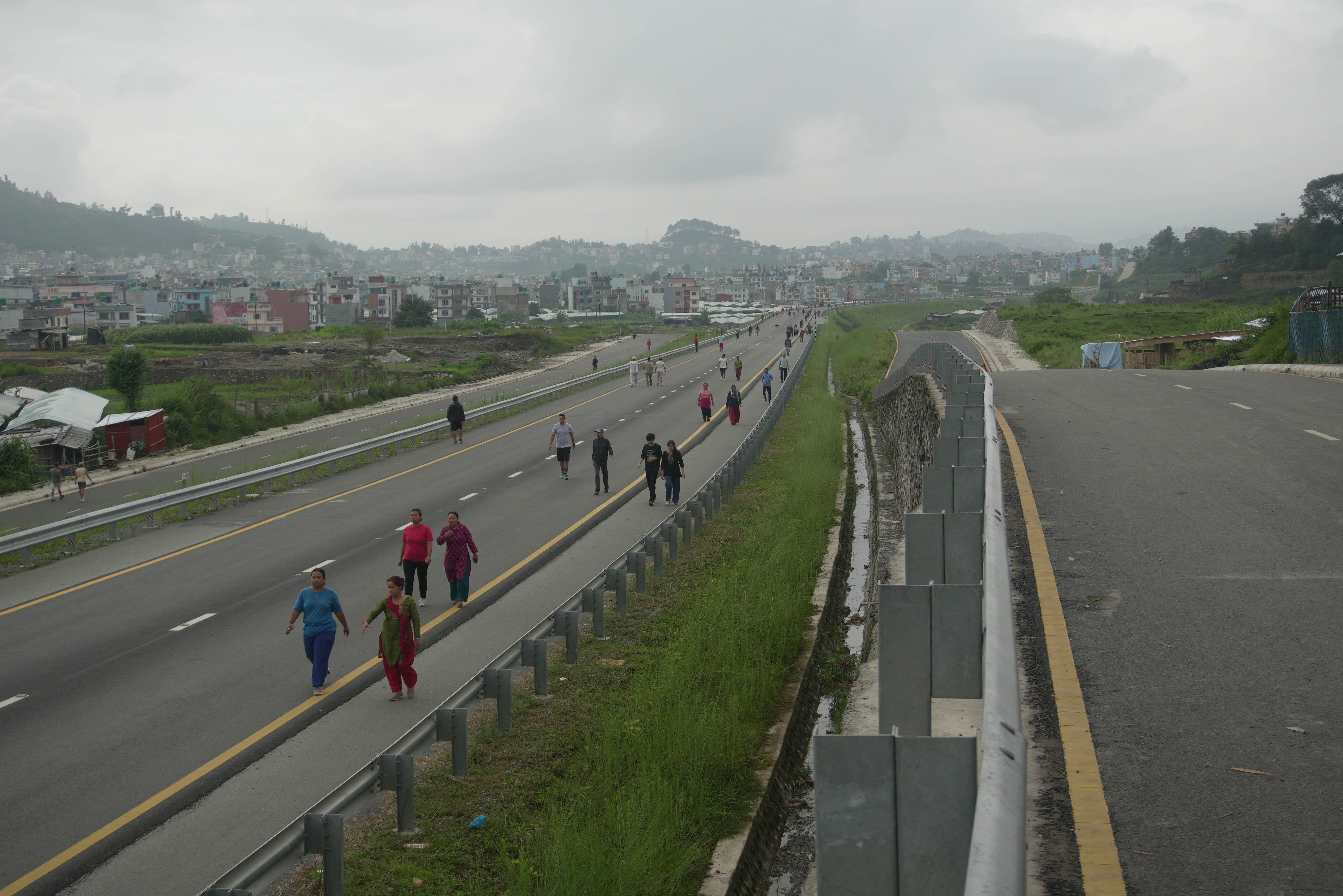 Morning-Walk_DSC09978-1783827745.jpg