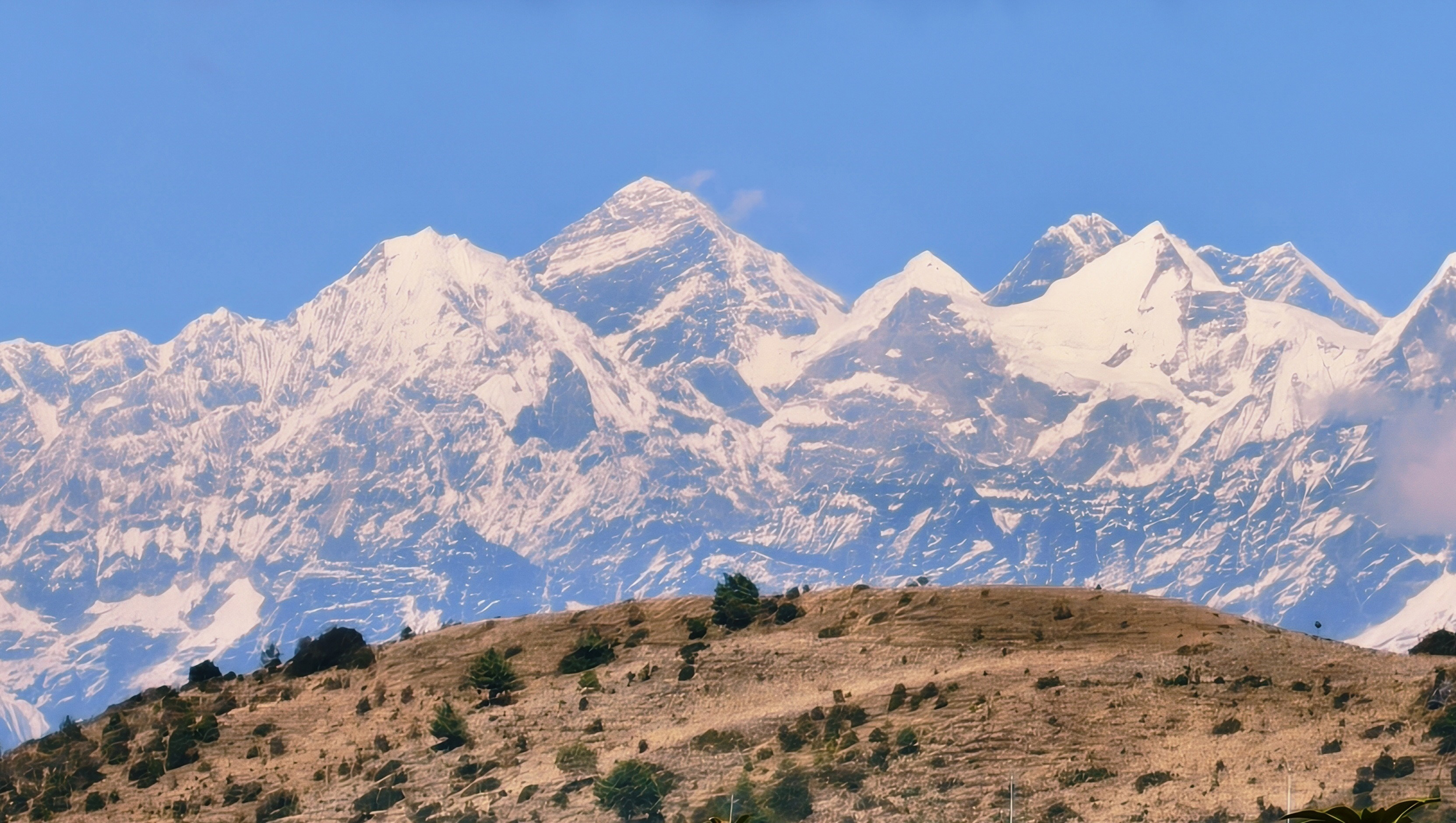Mount-Eeverest-(4)-1792725151.jpg