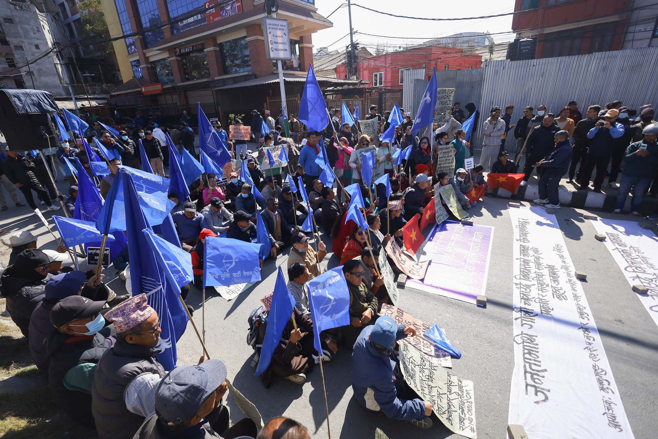 Mukkumlung-Protest_Nepal-photo-library14-1738575343.jpg