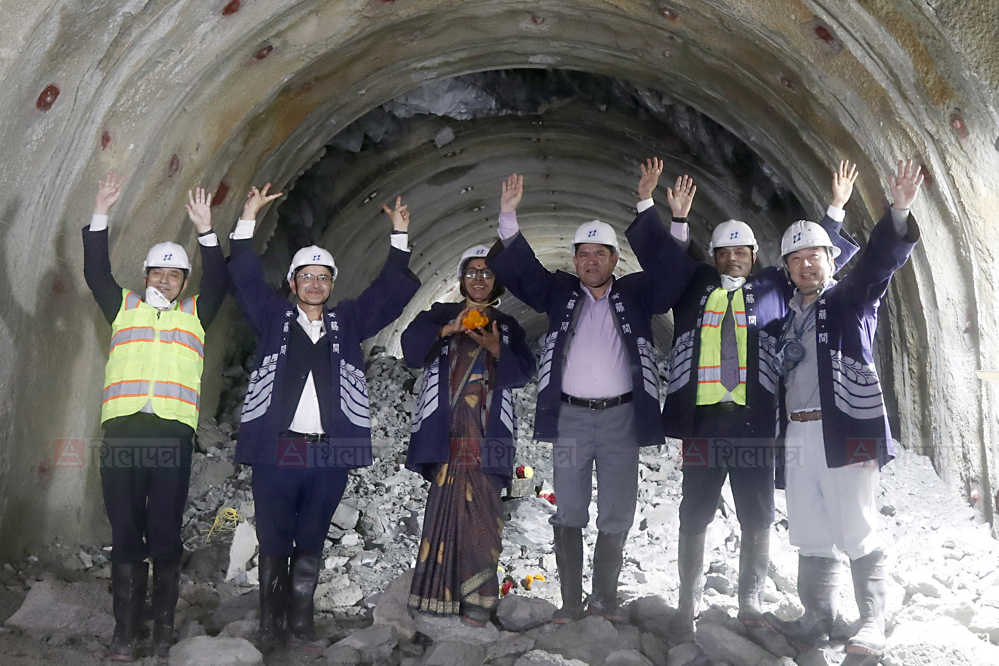 Naagdhunga-Tunnel_NPL-Archive__NZS_265-1785038248.jpg