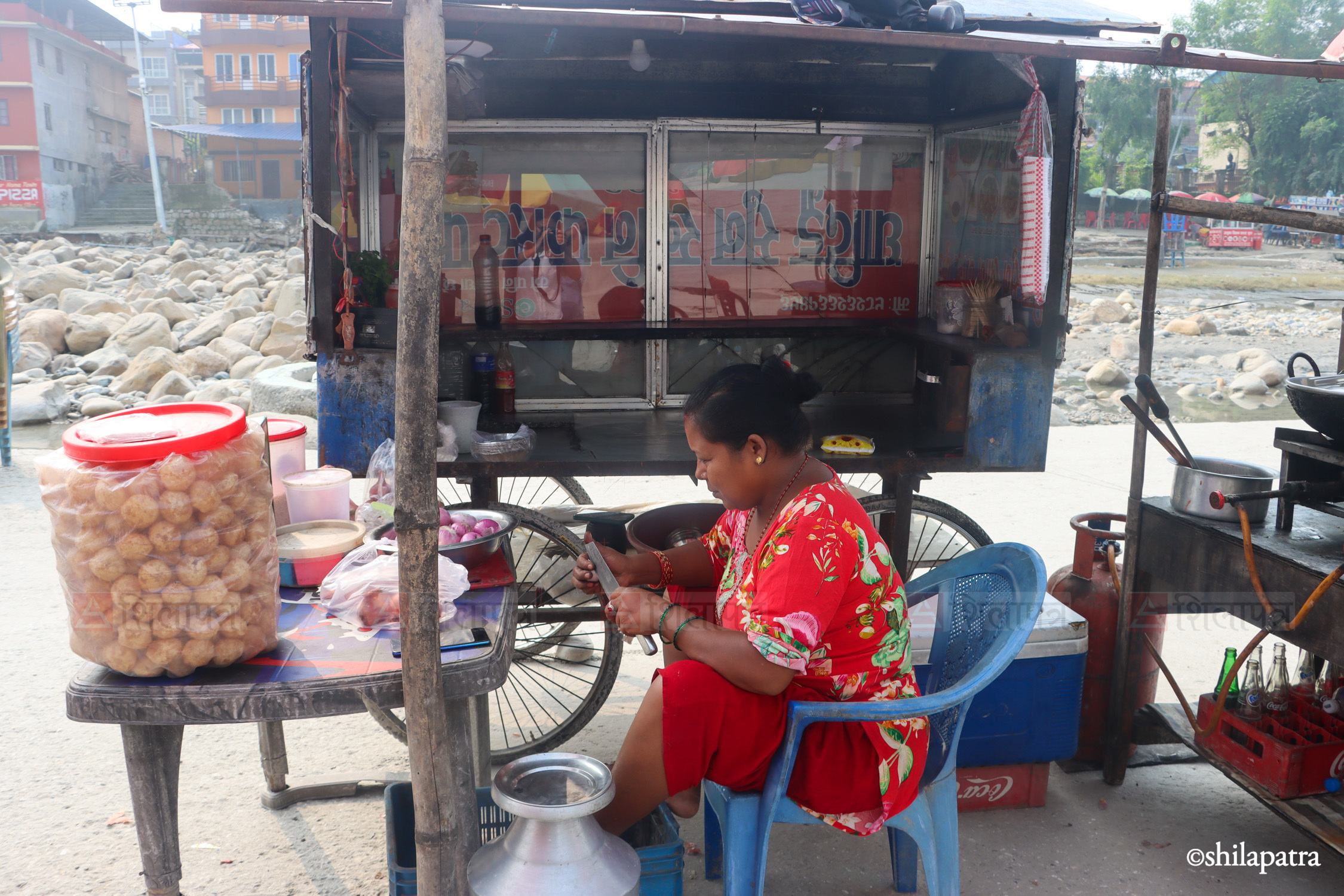 Narayani-Kinar-Thela-Byapar_NPL-(13)-1791036894.jpg