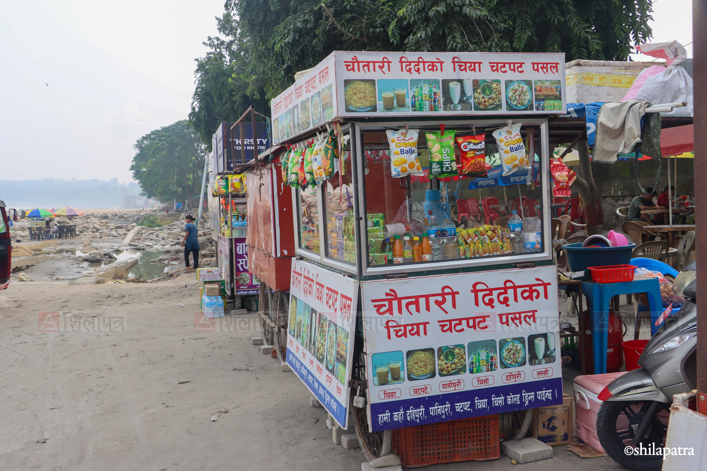 Narayani-Kinar-Thela-Byapar_NPL-(16)-1791036895.jpg