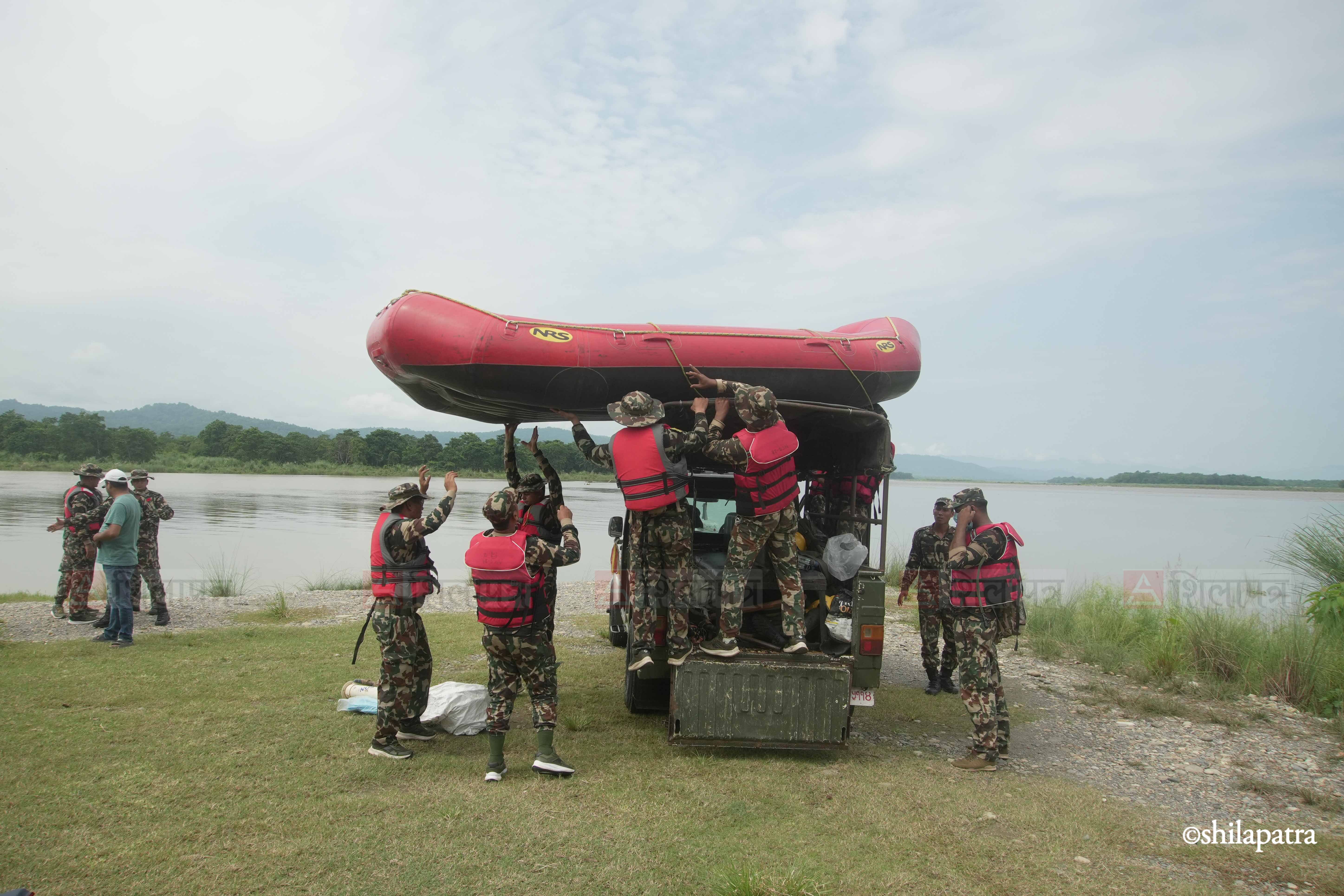 Nepal-Army-Rescue-operation-chitwan_-1601-1788078767.jpg