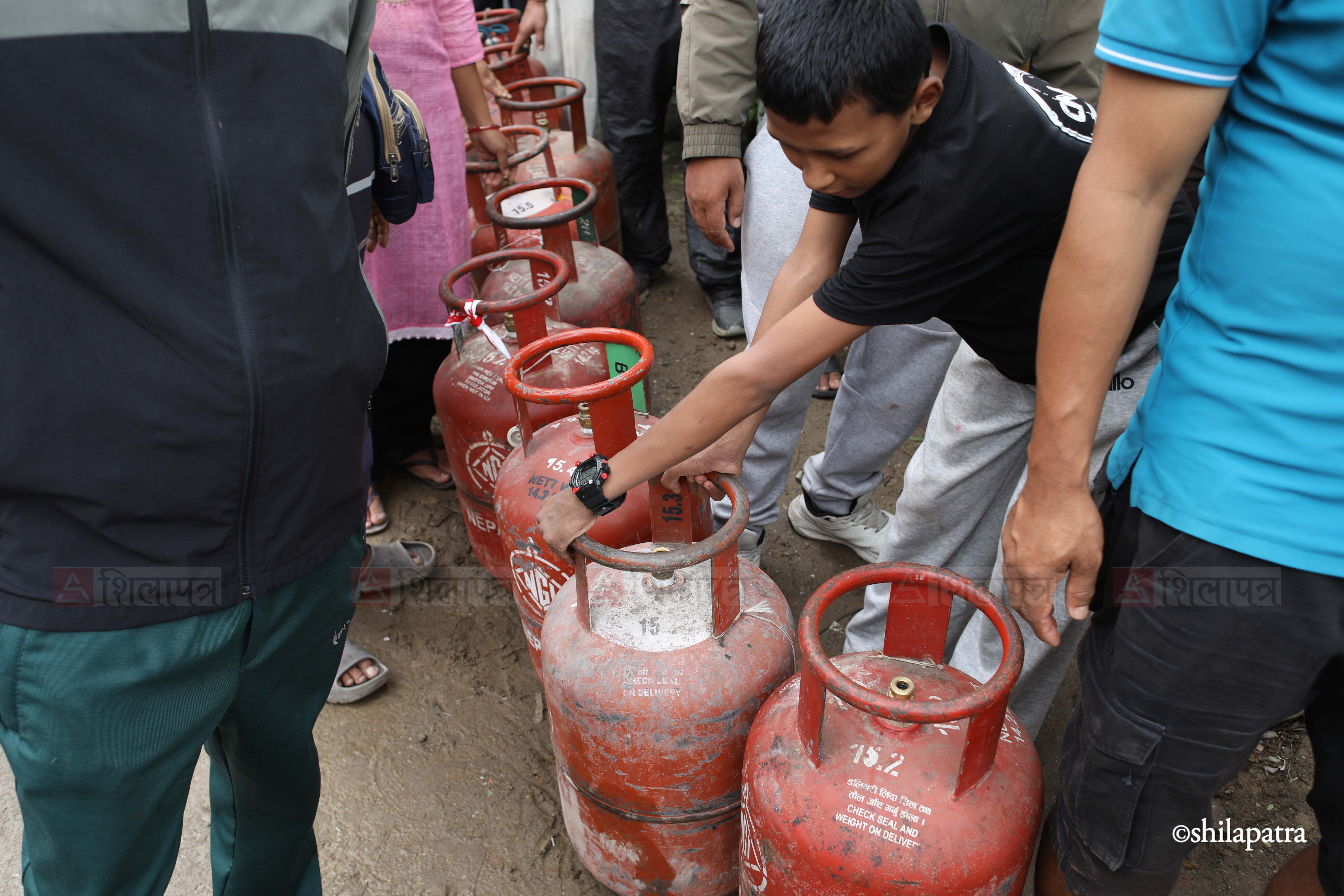 Nepal-Gas-Udhyog_Balaju_-367-1785664923.jpg