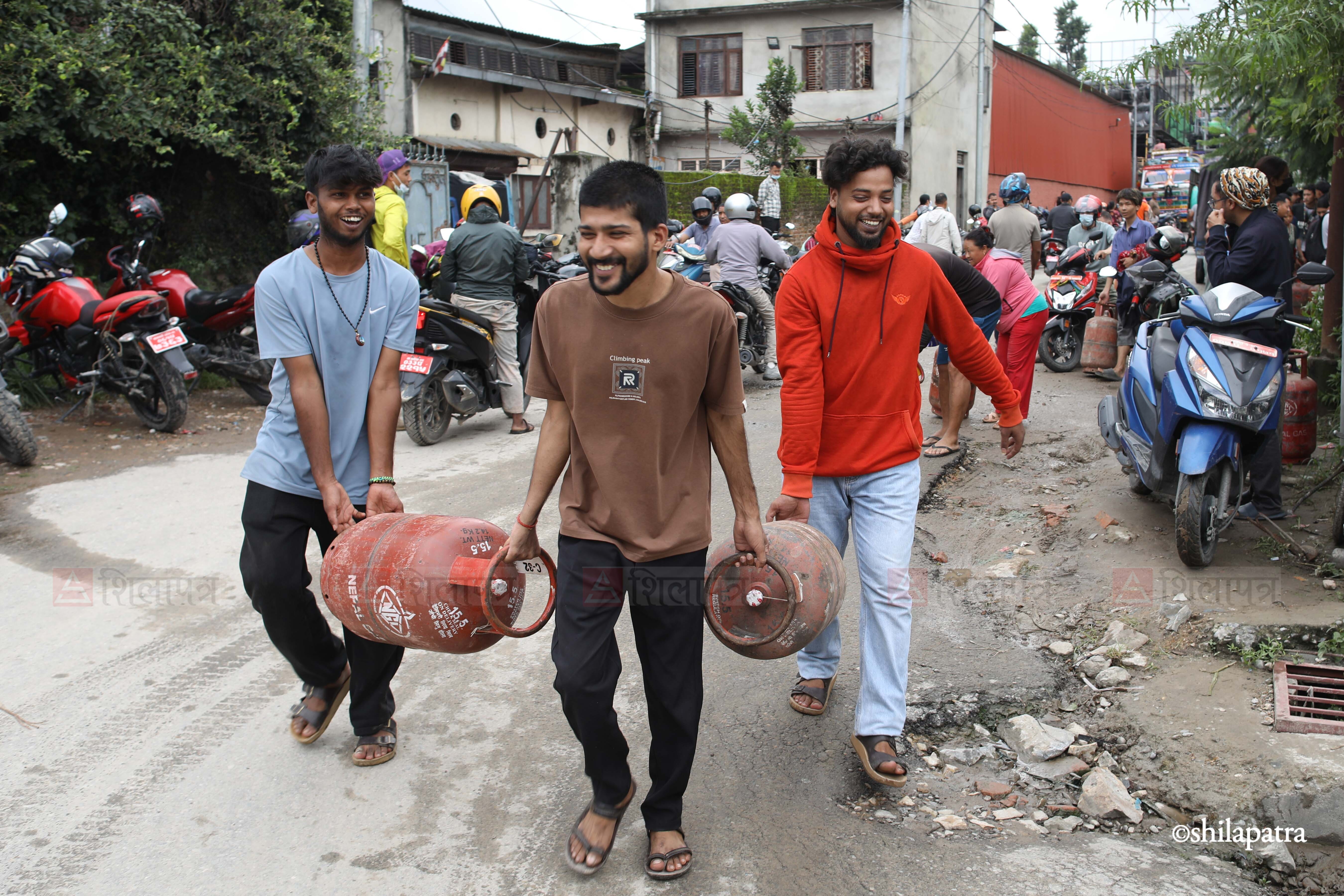Nepal-Gas-Udhyog_Balaju_-368-1785664924.jpg