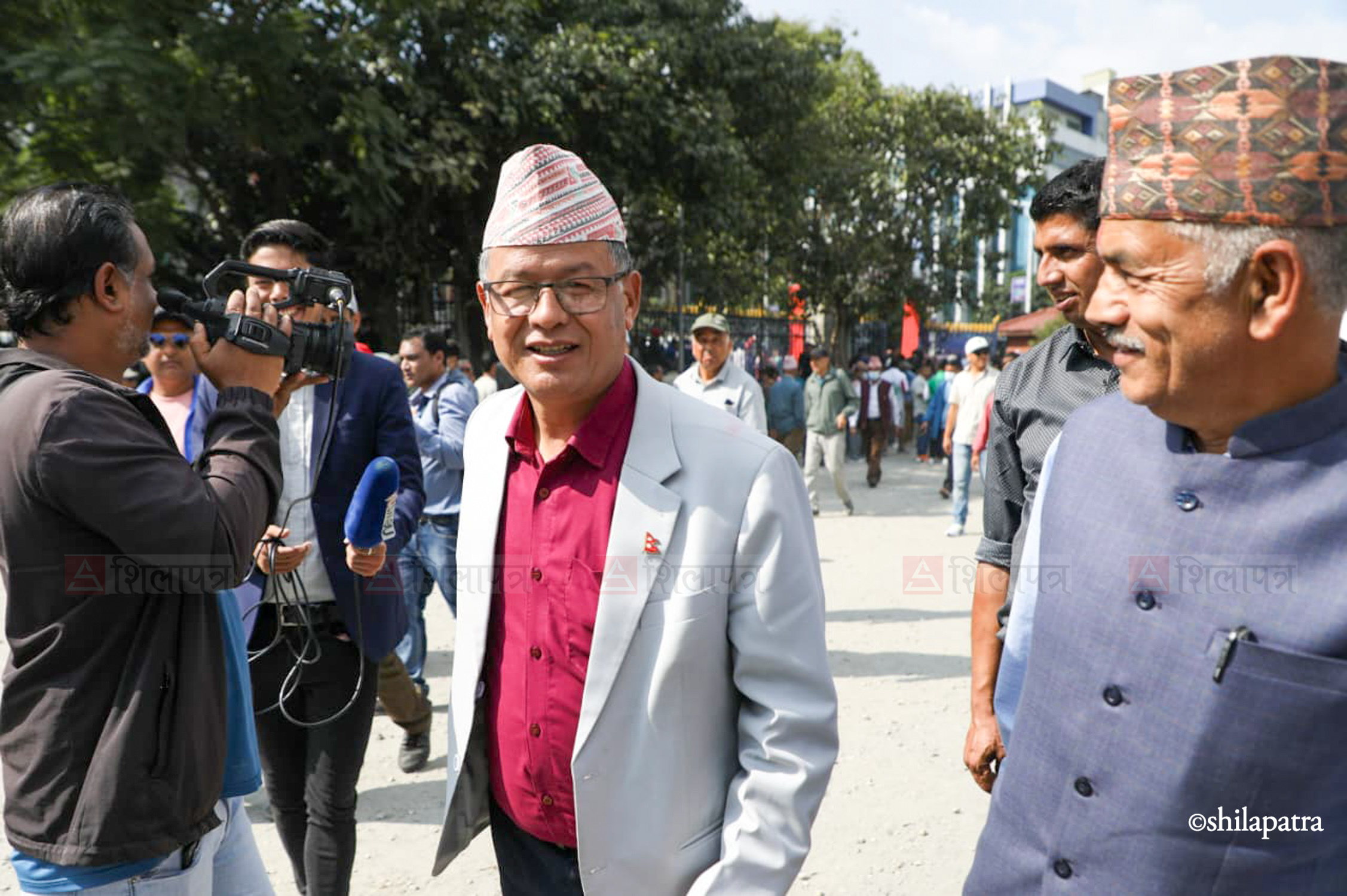 Nepali-Congress-Mahadhibesan_1-(1)-1791105139.jpg
