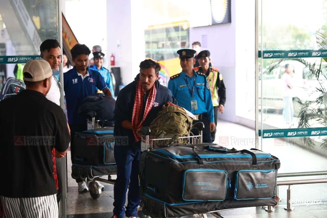 Nepali-Cricket-Team_NPL-(8)-1785499491.jpeg