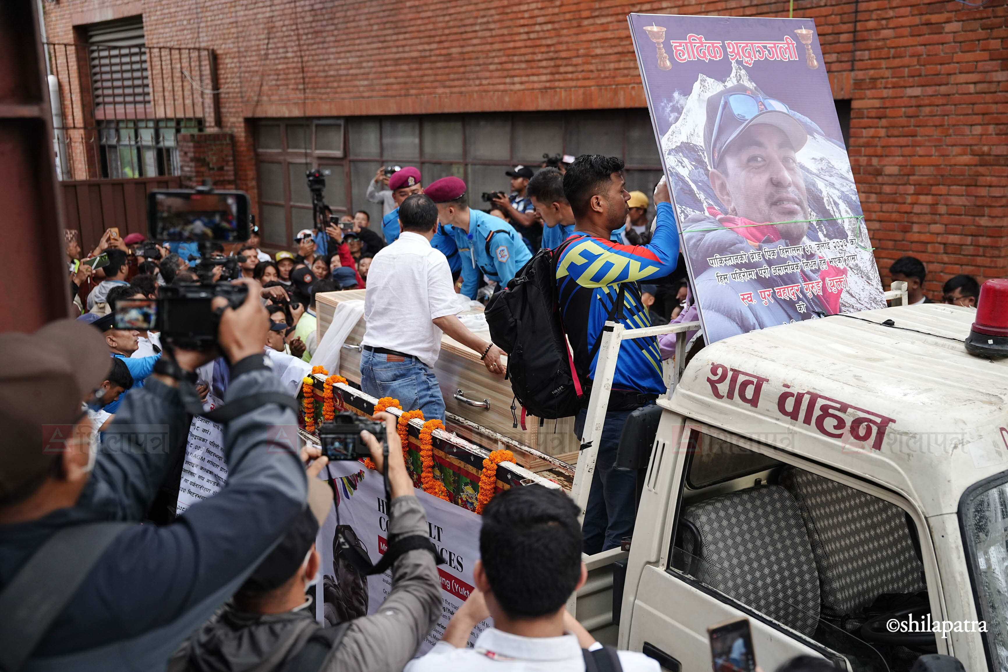 Nepali-mountaineer-Pur-Bahadur-Yukta-Gurung-Body_-608-1786020121.jpg
