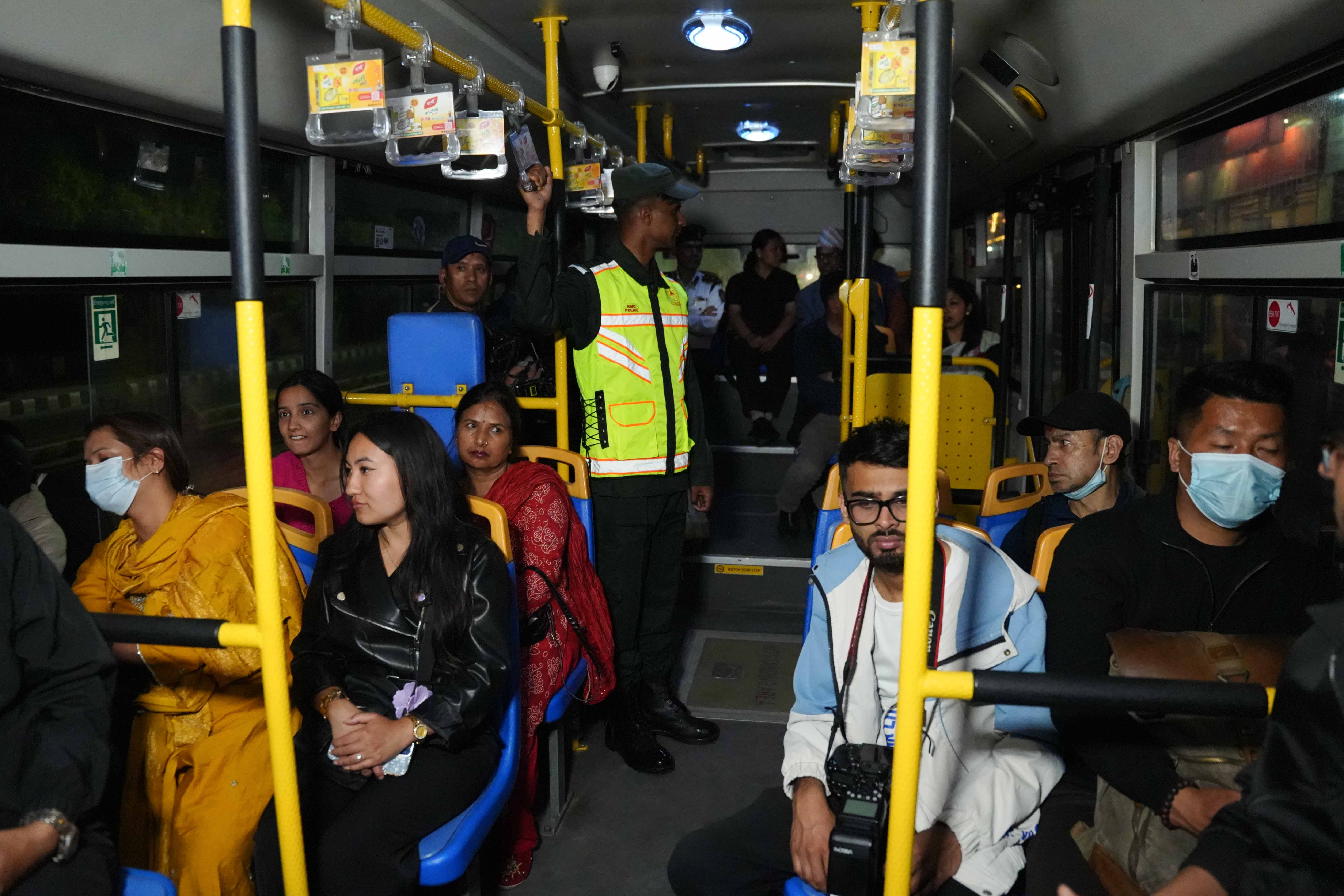 Night-Bus_Sajha-Yatayat_-114-1776179991.jpg