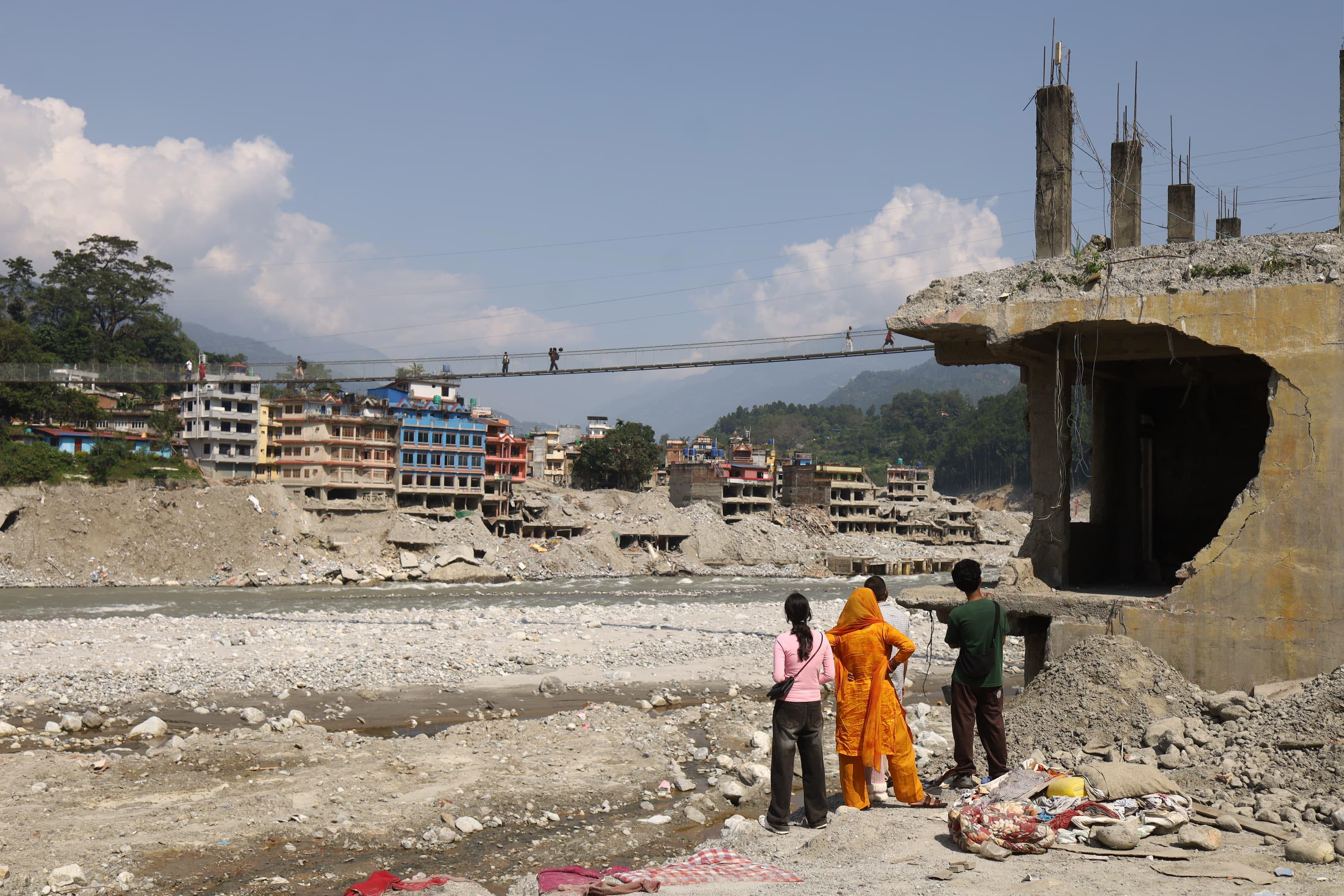 Nuwakot-Bridge-Photo_NPL-02-1792392210.JPG