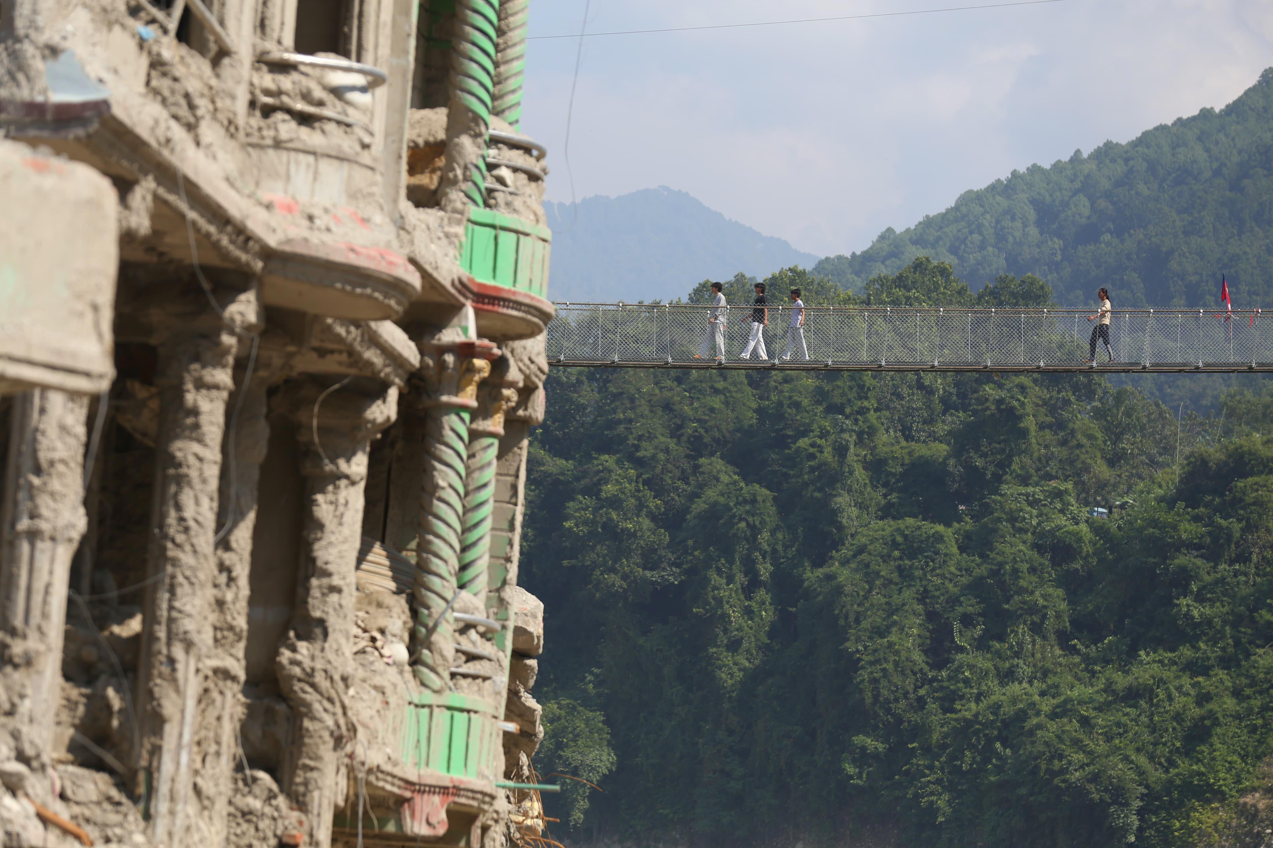 Nuwakot-Bridge-Photo_NPL-07-1792392208.JPG
