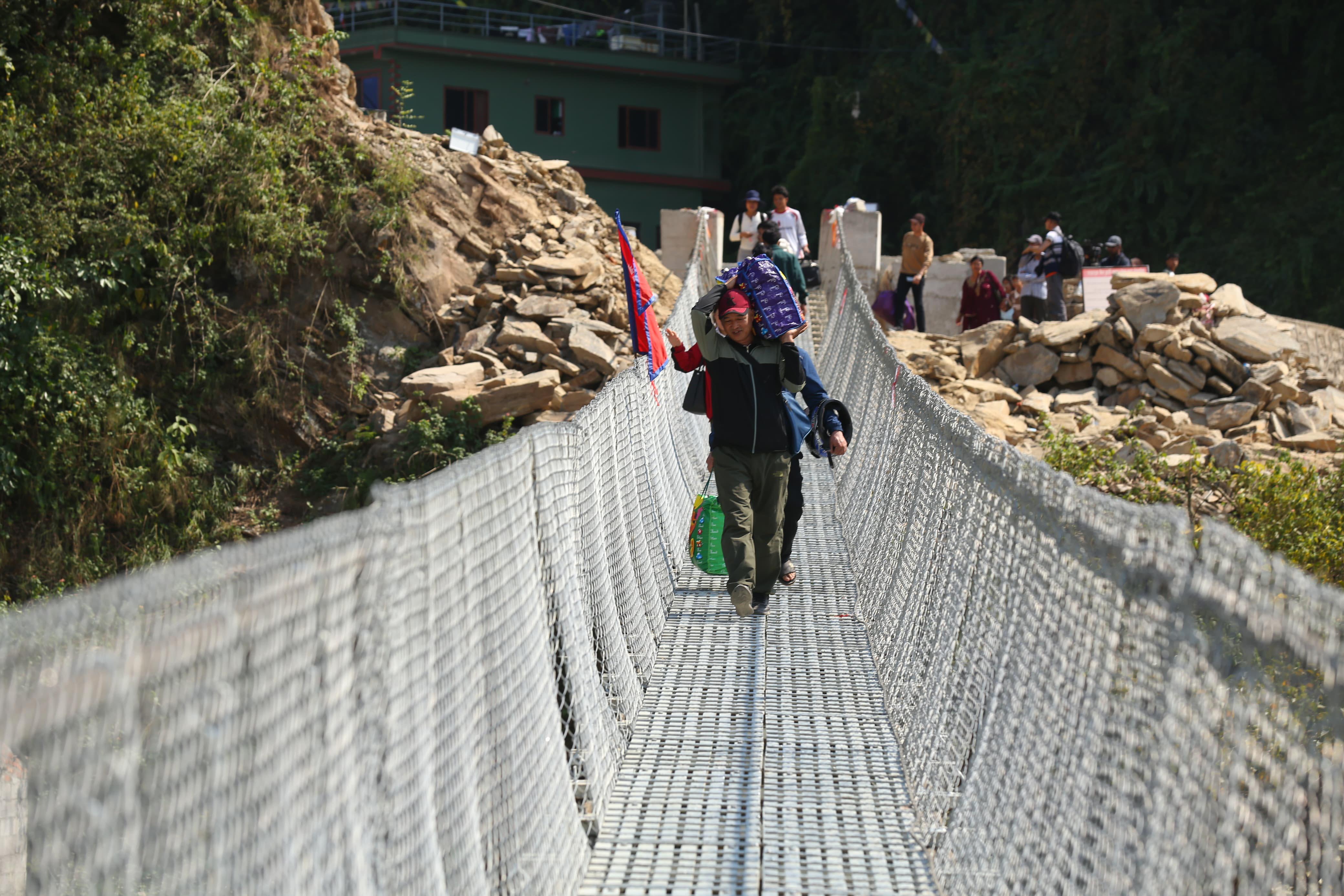 Nuwakot-Bridge-Photo_NPL-16-1792392199.JPG