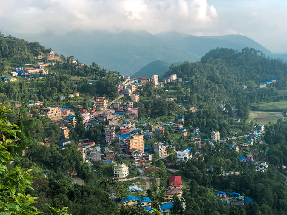 ओखलढुङ्गामा गाडेर राखिएकाे शक्तिशाली पाइप बम भेटियाे