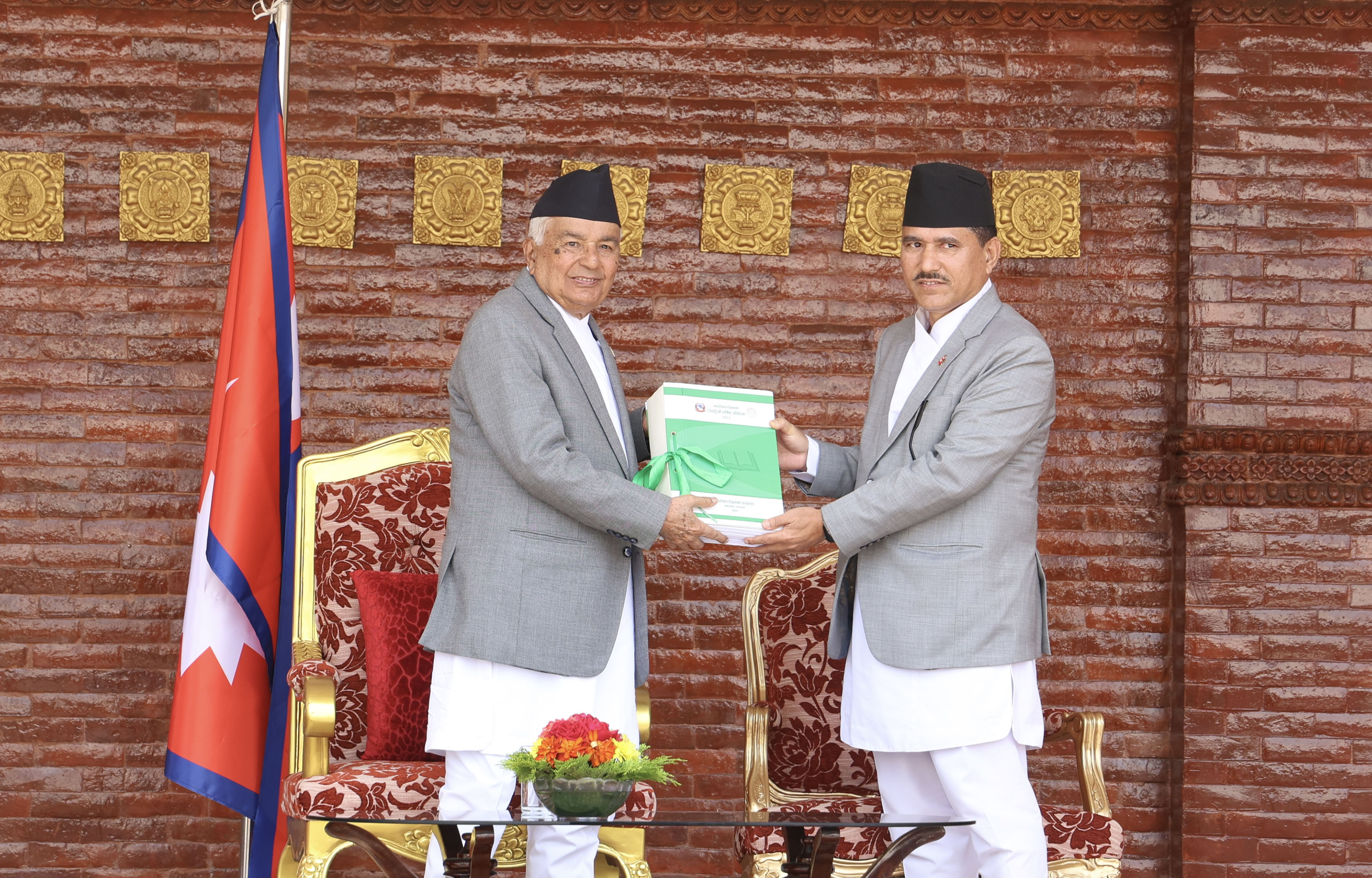 सरकारी अस्पतालमा करोडौँका स्वास्थ्य उपकरण अलपत्र