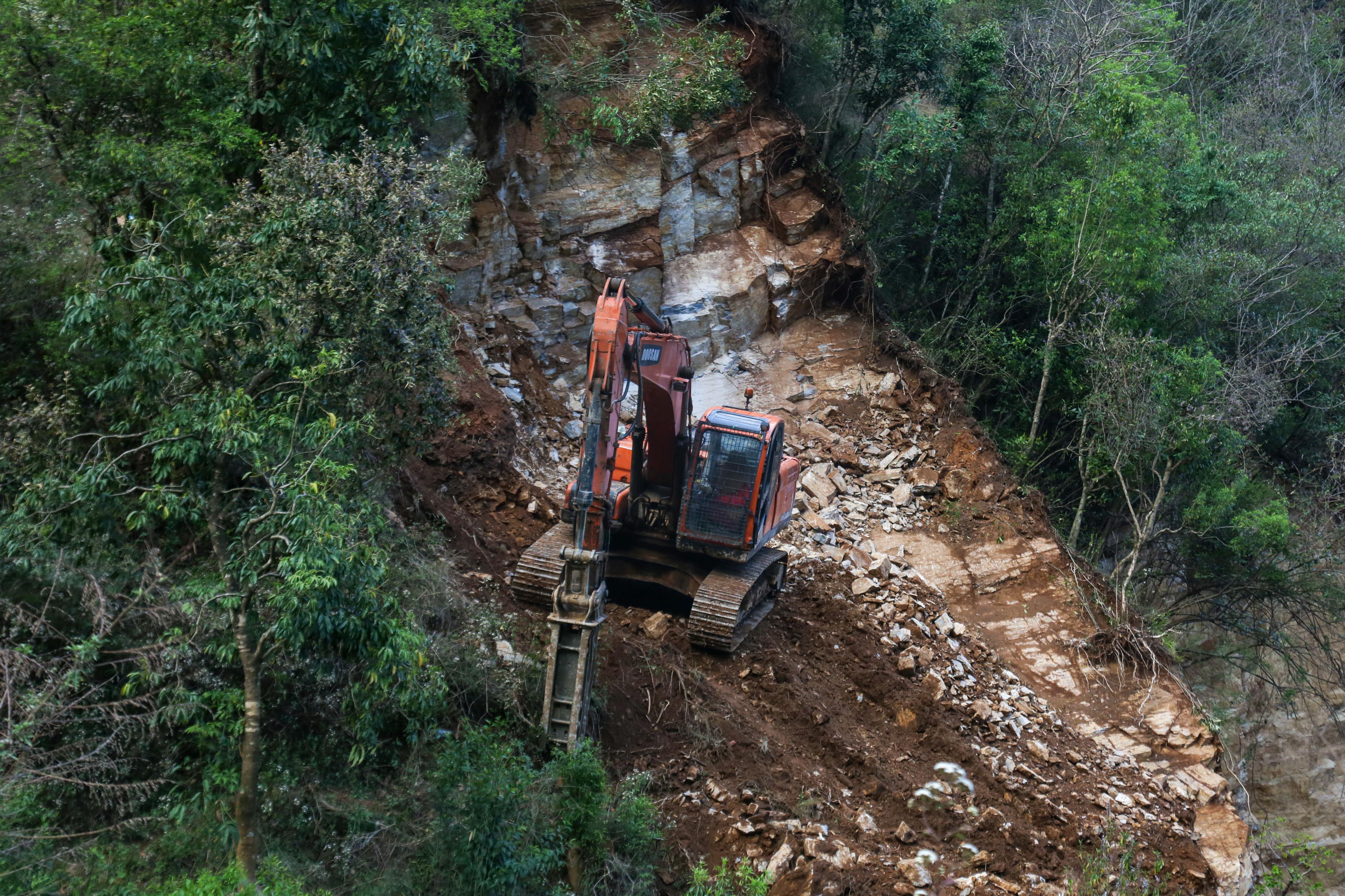 Panauti-Mining_-1847-1775798236.jpg