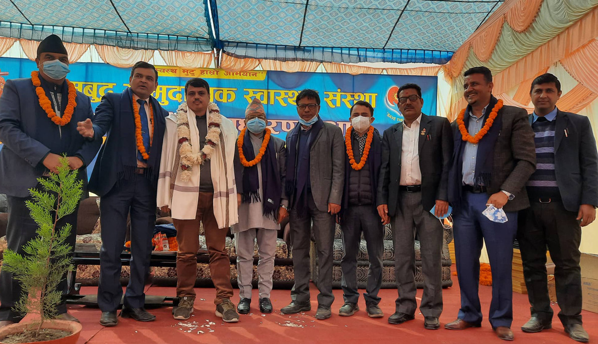मुटु अस्पतालको भवन निर्माण गर्न उद्योगी पाण्डेले दिए १ करोड