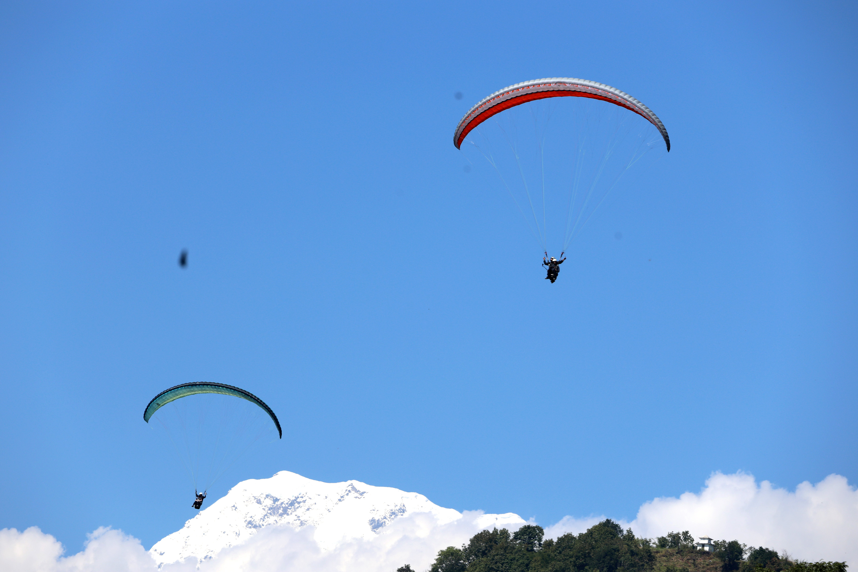 Paraglyding-(1)-1792724295.jpg