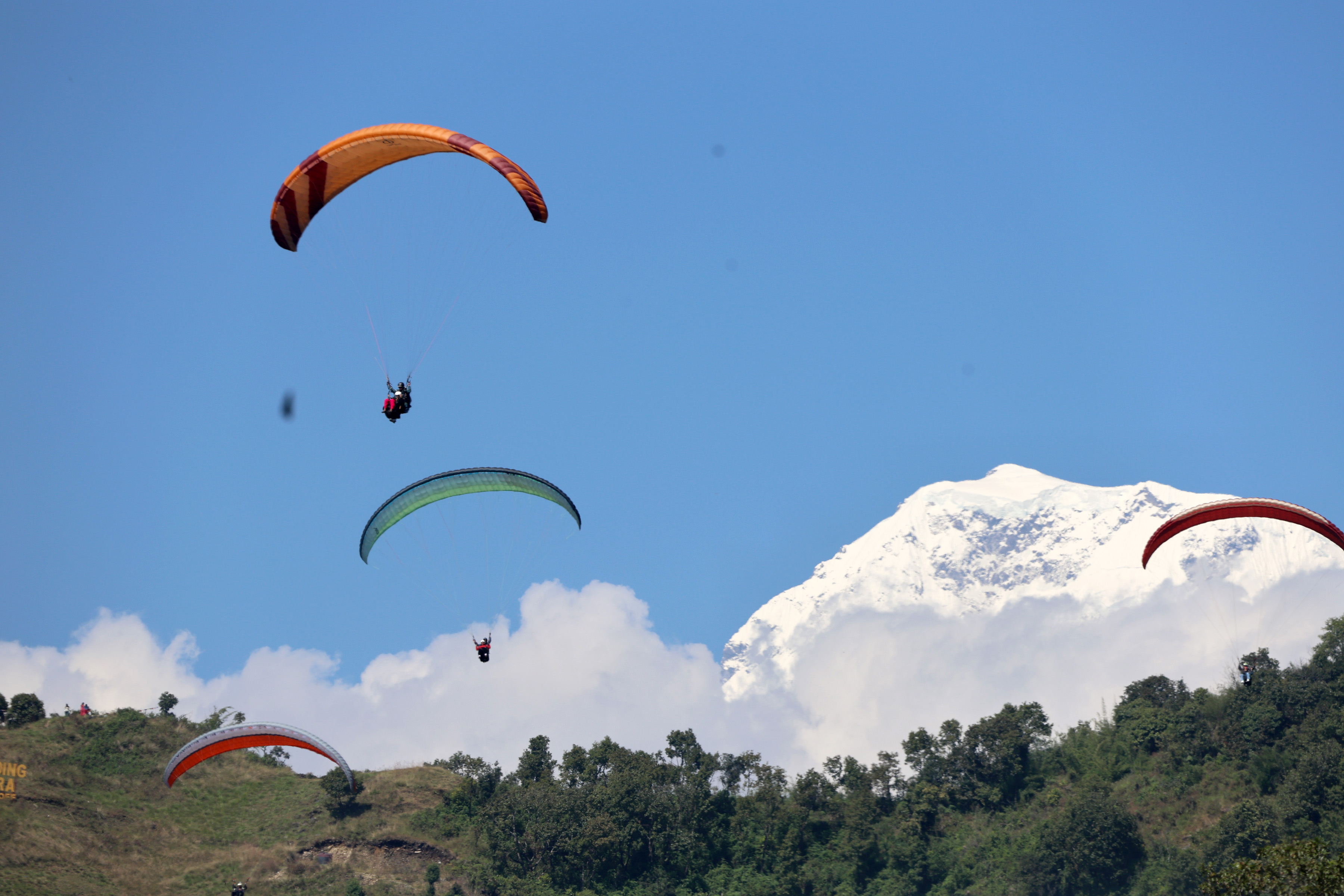 Paraglyding-(3)-1792724291.jpg