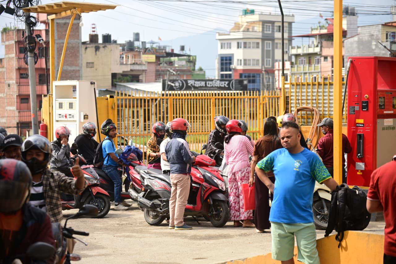 Petrol-pump_NPL-(6)-1757652088.jpeg
