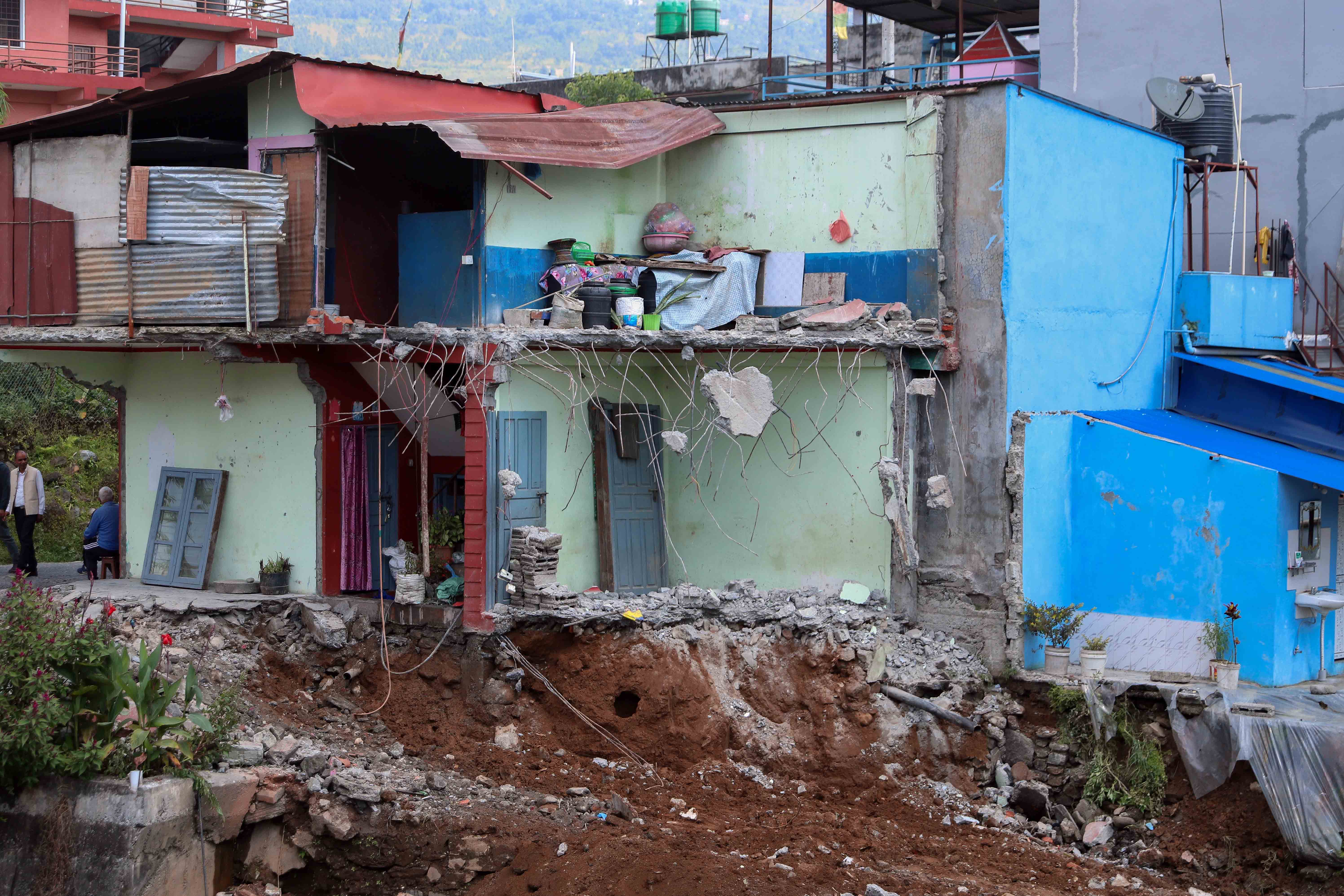 Pokhara-Firke-Dozer_NPL_ArjunGaha-(2)-1790845397.jpg