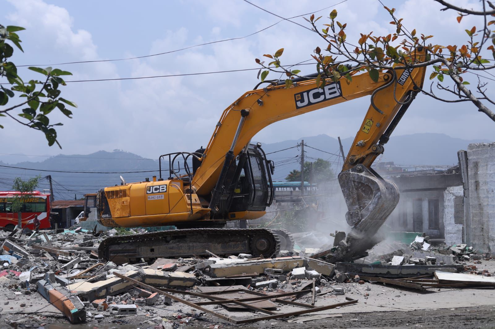 Pokhara-busparkama-dozer_NPL-(3)-1781769734.jpeg