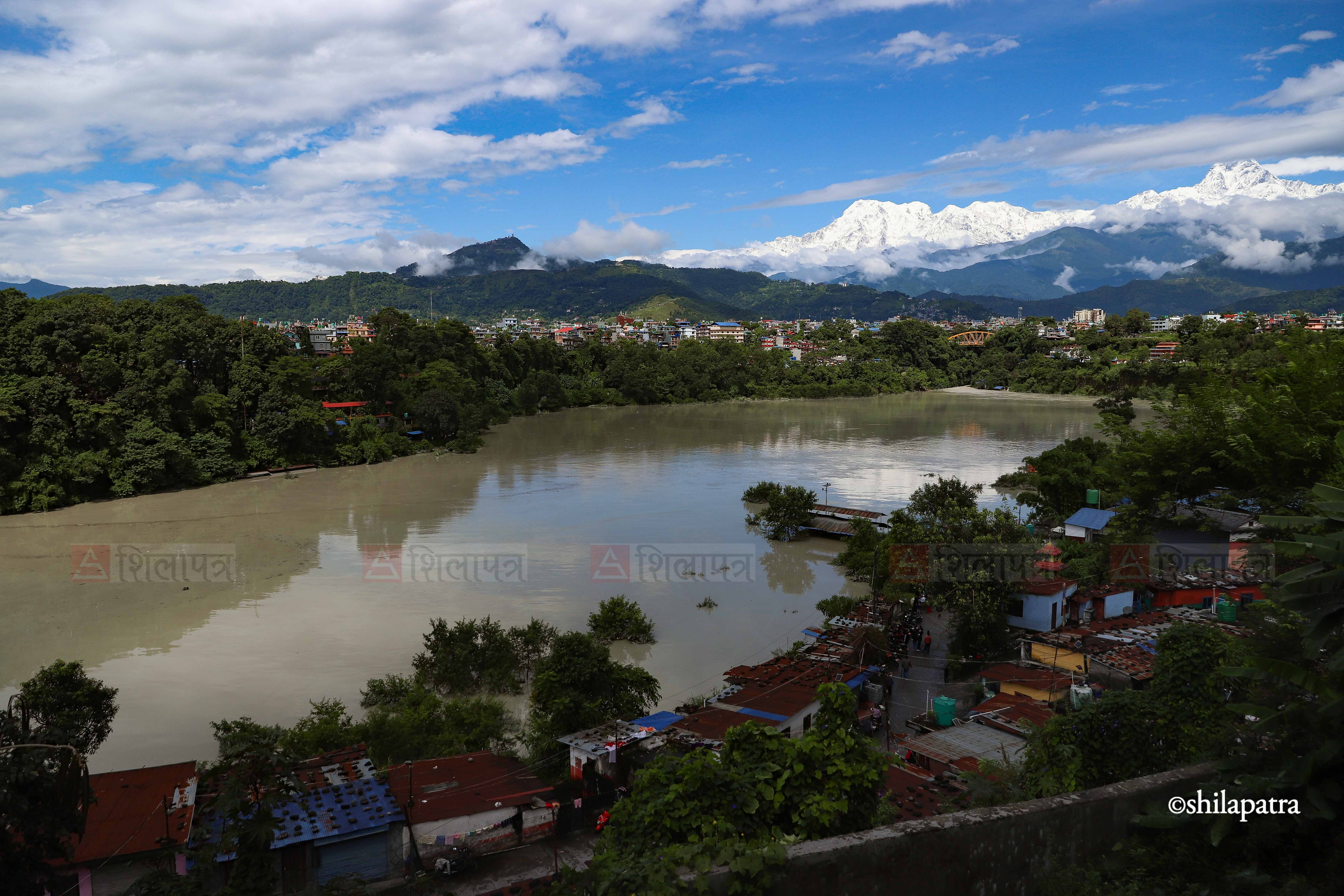 Pokhara_Nepal-Photo-Library3-1790493322.jpg