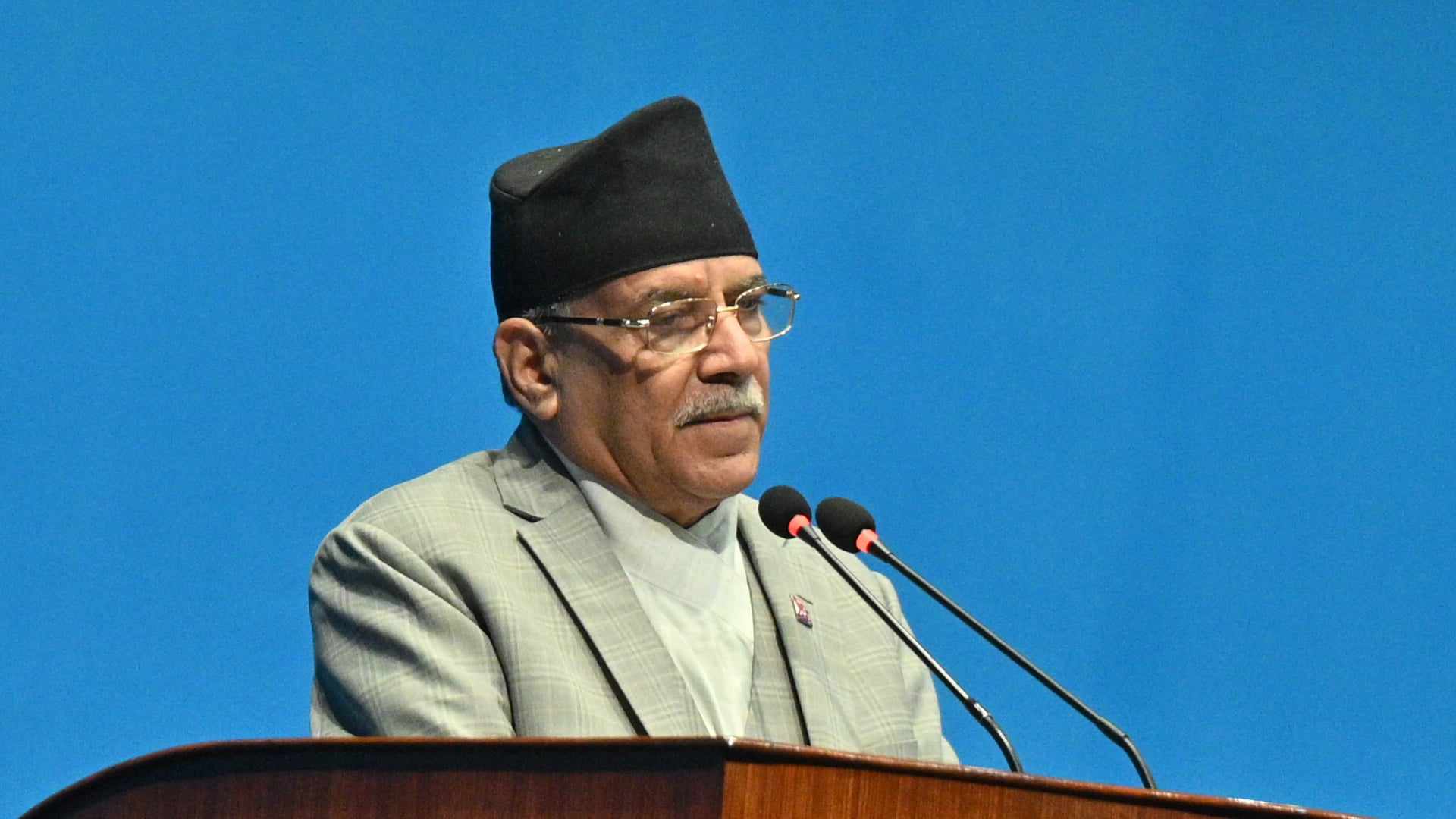 ओली सरकार राजनीतिक बलमिच्याइँ र संविधानको अपहेलनाबाट बनेको असंवैधानिक सरकार हो : प्रचण्ड