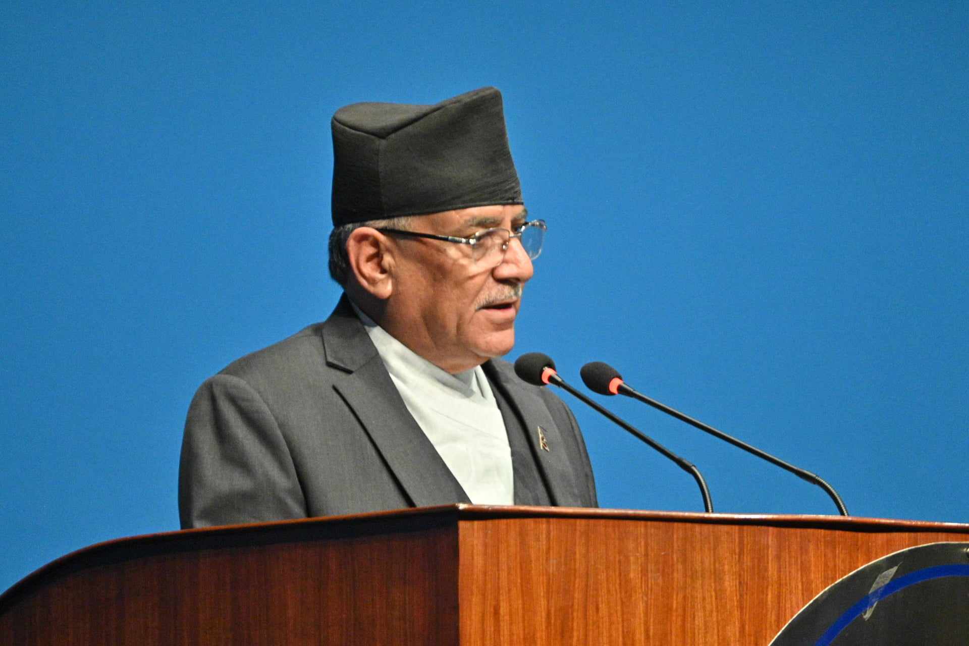 प्रचण्डविरुद्धको अवहेलना मुद्दाको बहस सकियो, फैसला १८ मंसिरमा आउने