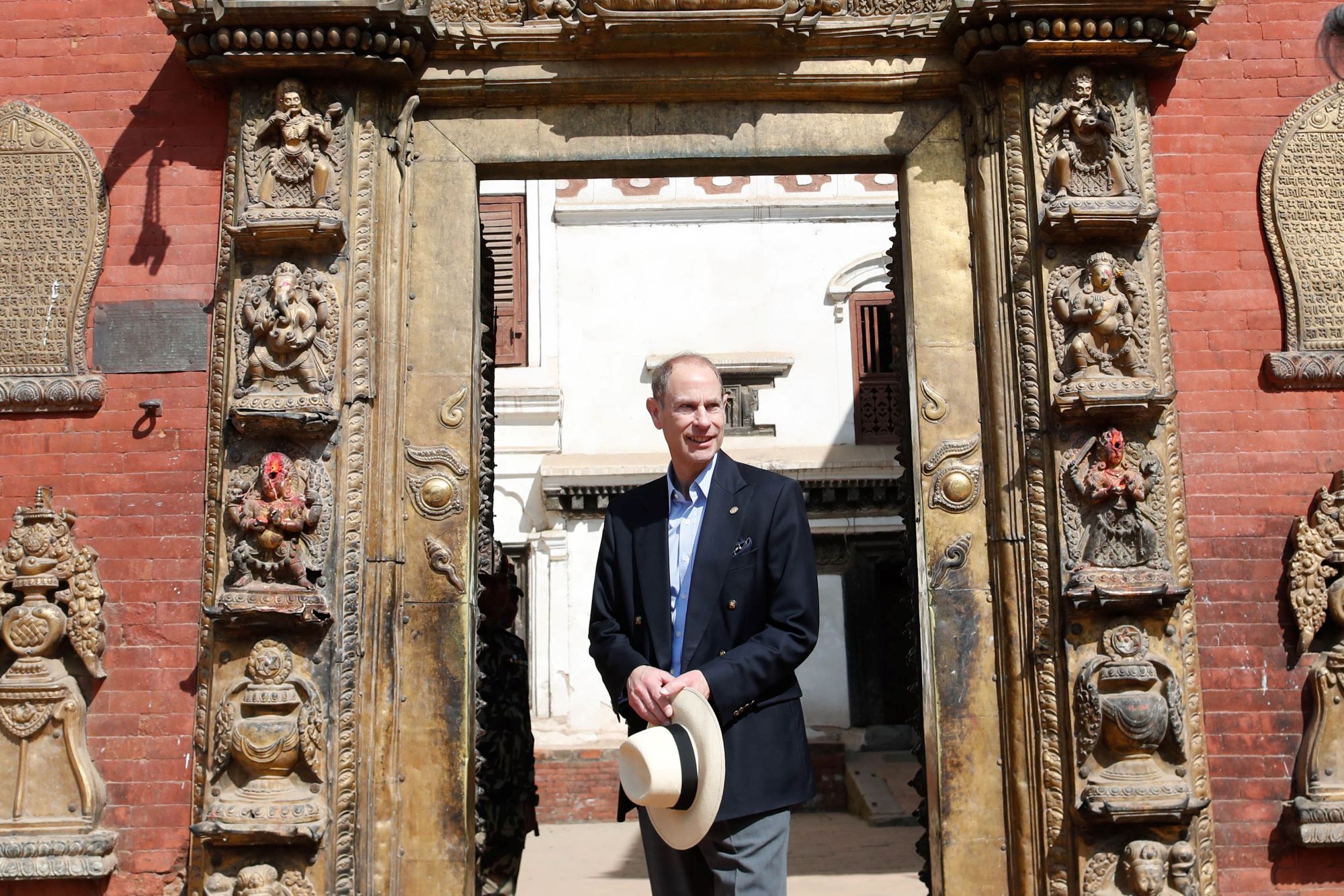 Prince-Edward-Bhaktapurvisit-(6)-1738737549.jpg