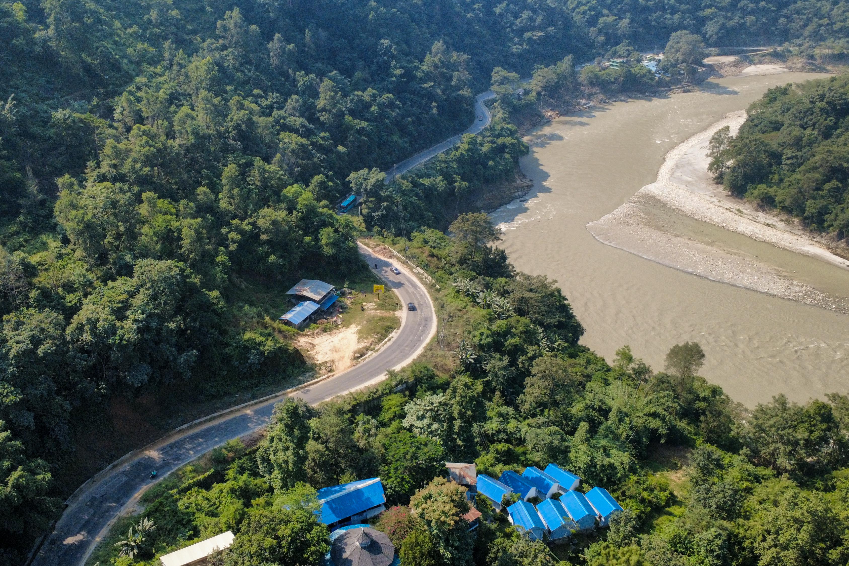 Prithbi-Highway--2331-1792405995.jpg