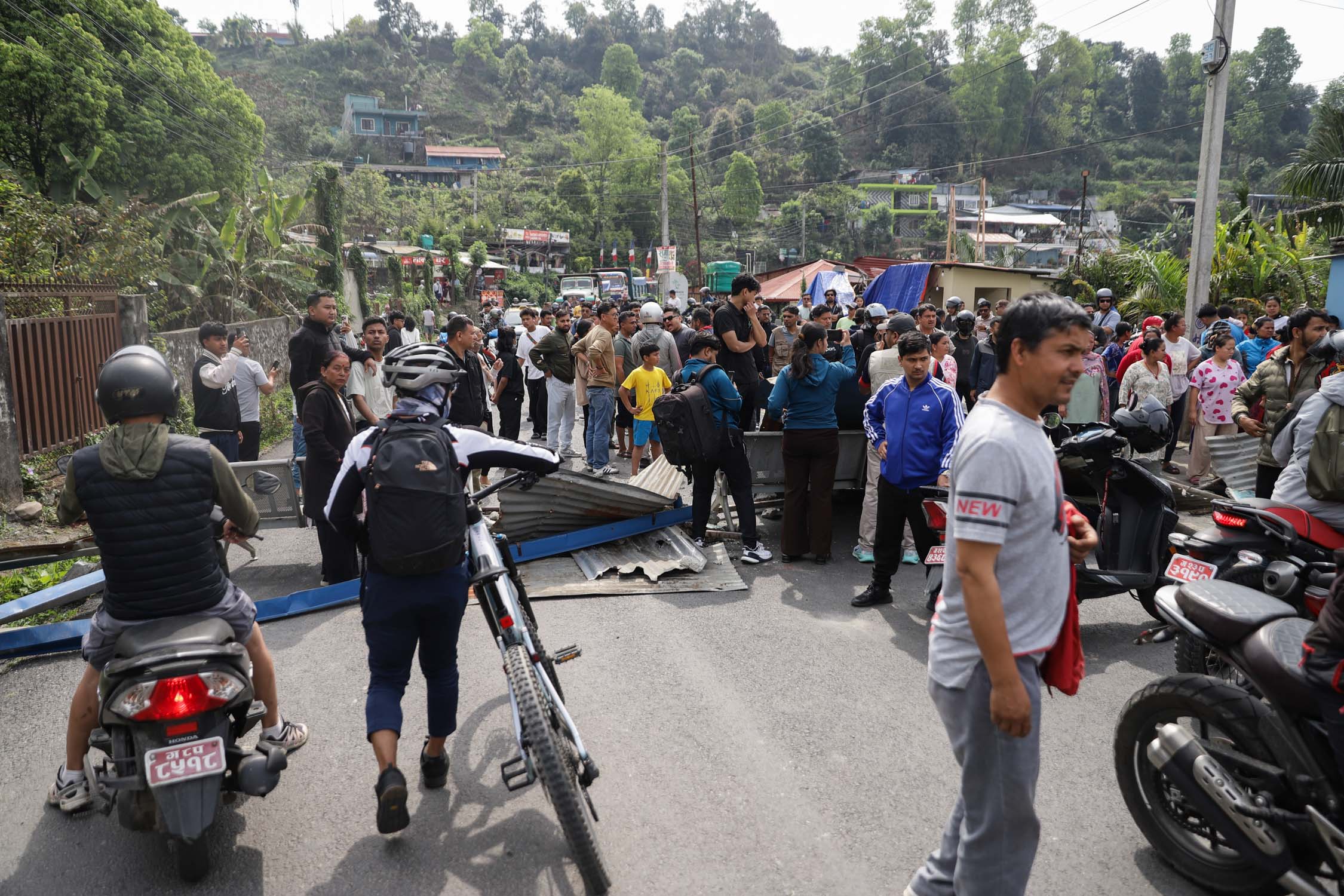 Protest-Againts-Pokhara-mahanagar_Nepal-Photo-Library3-1775281125.jpg