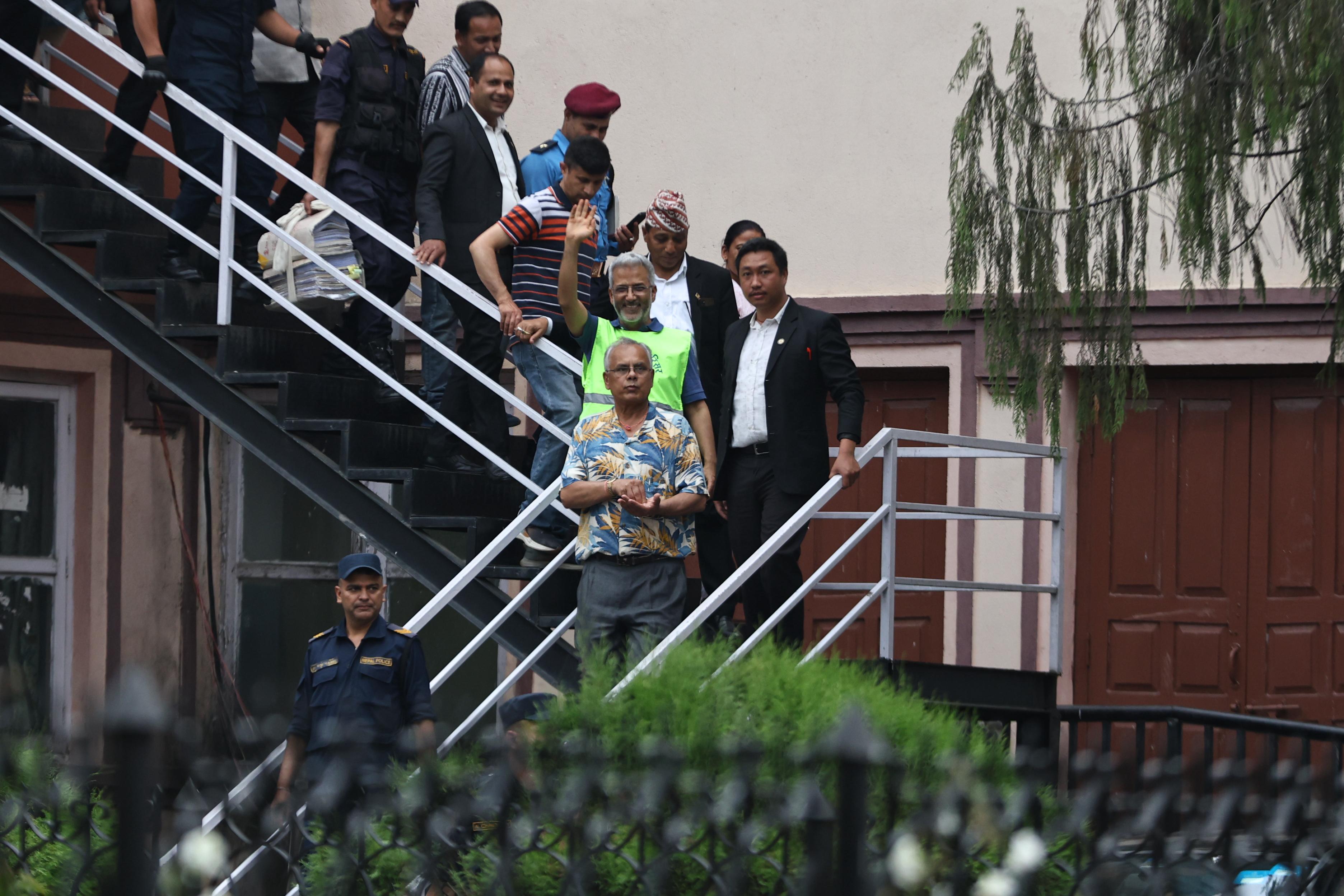 Rabindra-mishra-(2)-1747397824.jpg