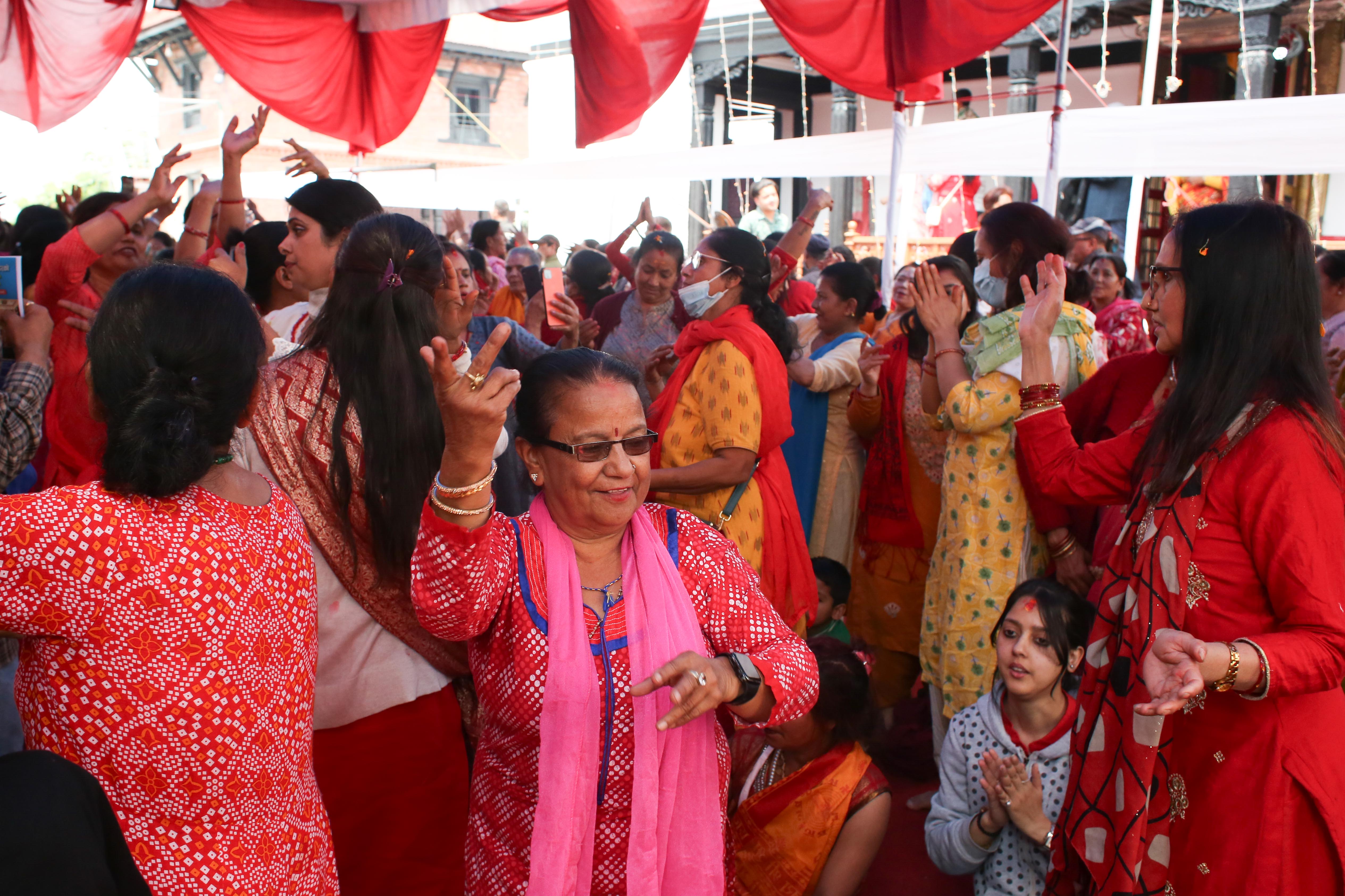 देशभर रामनवमी मनाइँदै (तस्वीरहरू) 