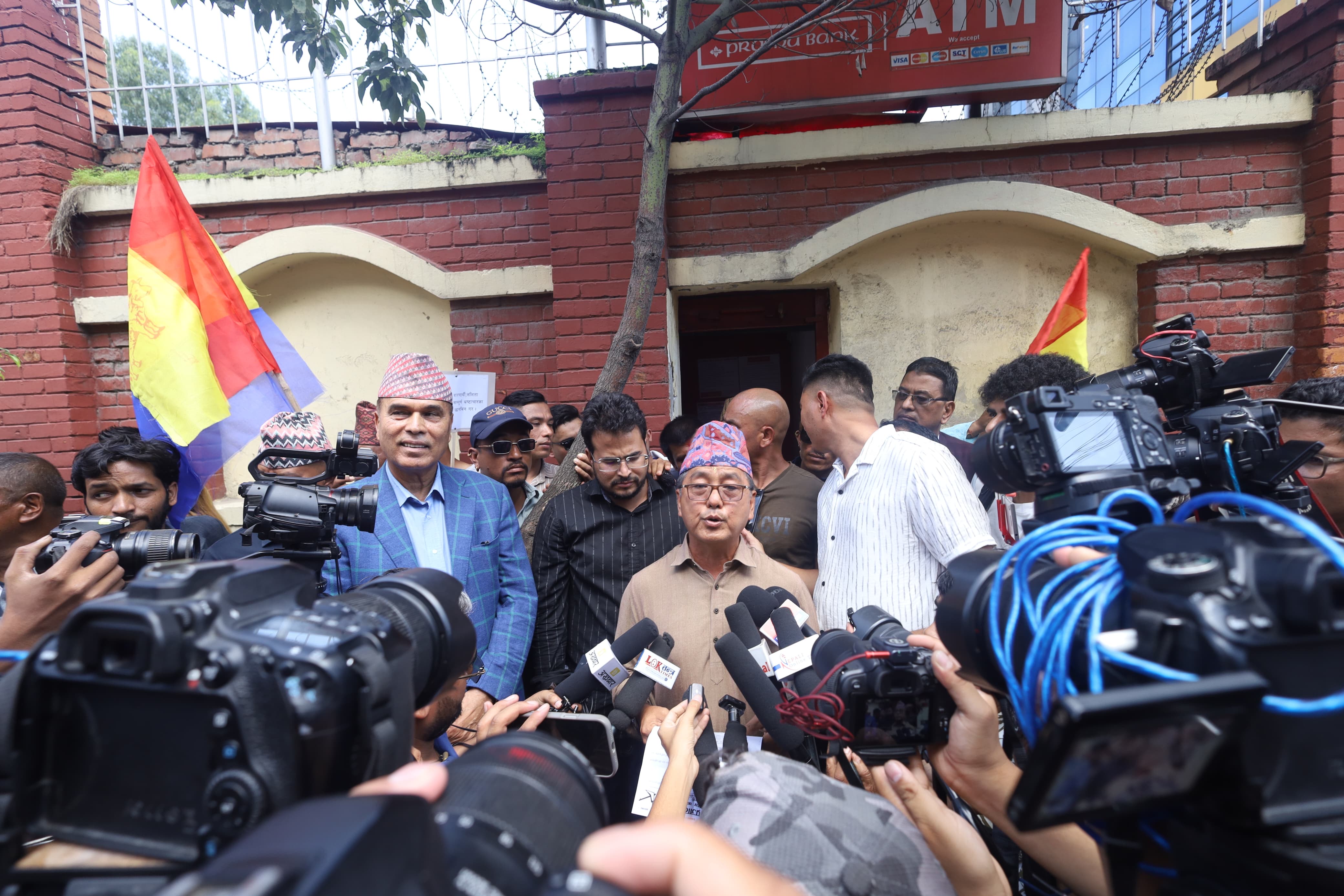 Raprapa-Akhtiyar-(17)-1752828589.jpeg