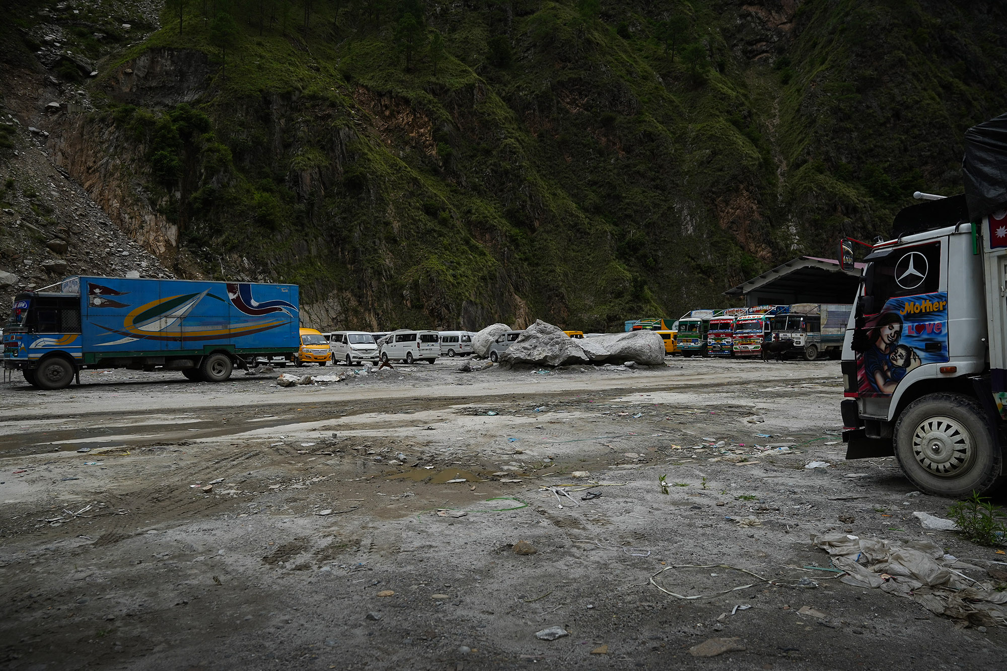 Rasuwa_Customs_Yard_Timure_NPL--(17)-1784263375.JPG