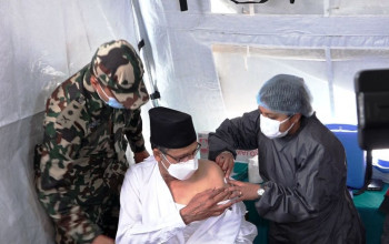 ‘कोभिड–१९ विरुद्धको खोप निर्धक्क भएर लगाउनुस्’